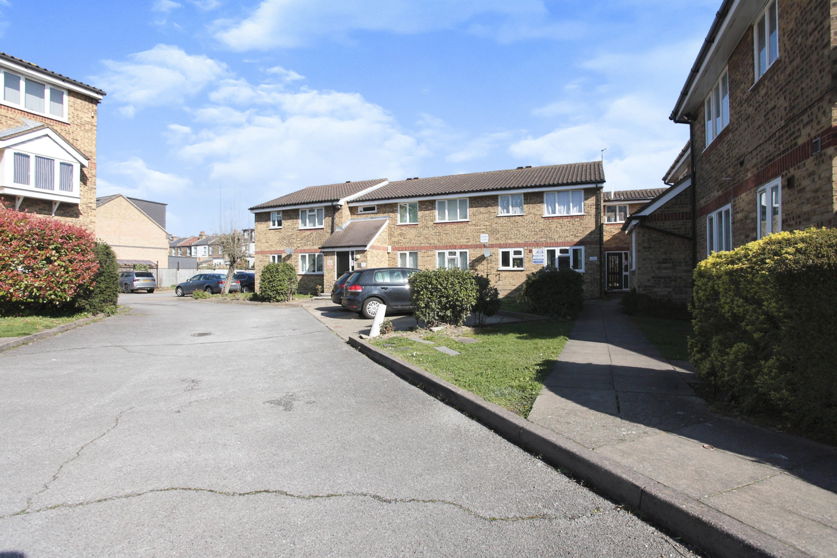 1 bedroom flat for sale in 4 Luther King Close, Walthamstow, E17 8RX