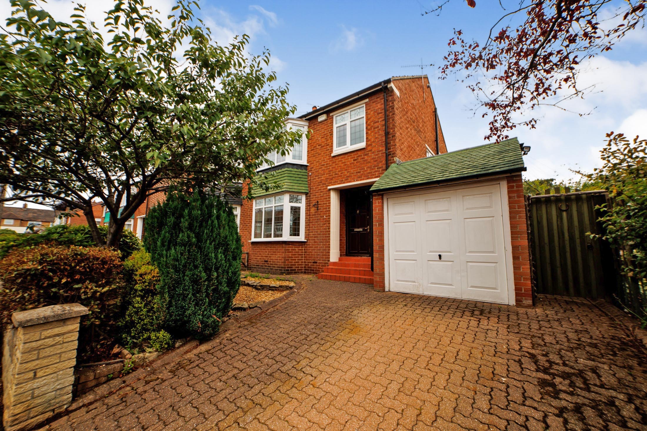3 bedroom semi-detached house for sale in Ashfield Road, Newcastle Upon