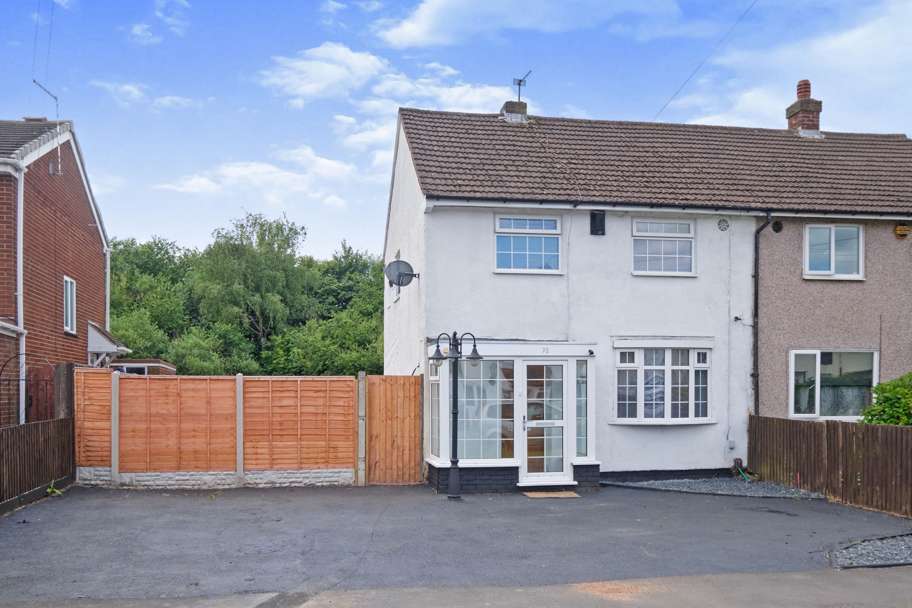 3 bedroom semidetached house for sale in Brook Meadow Road, Birmingham