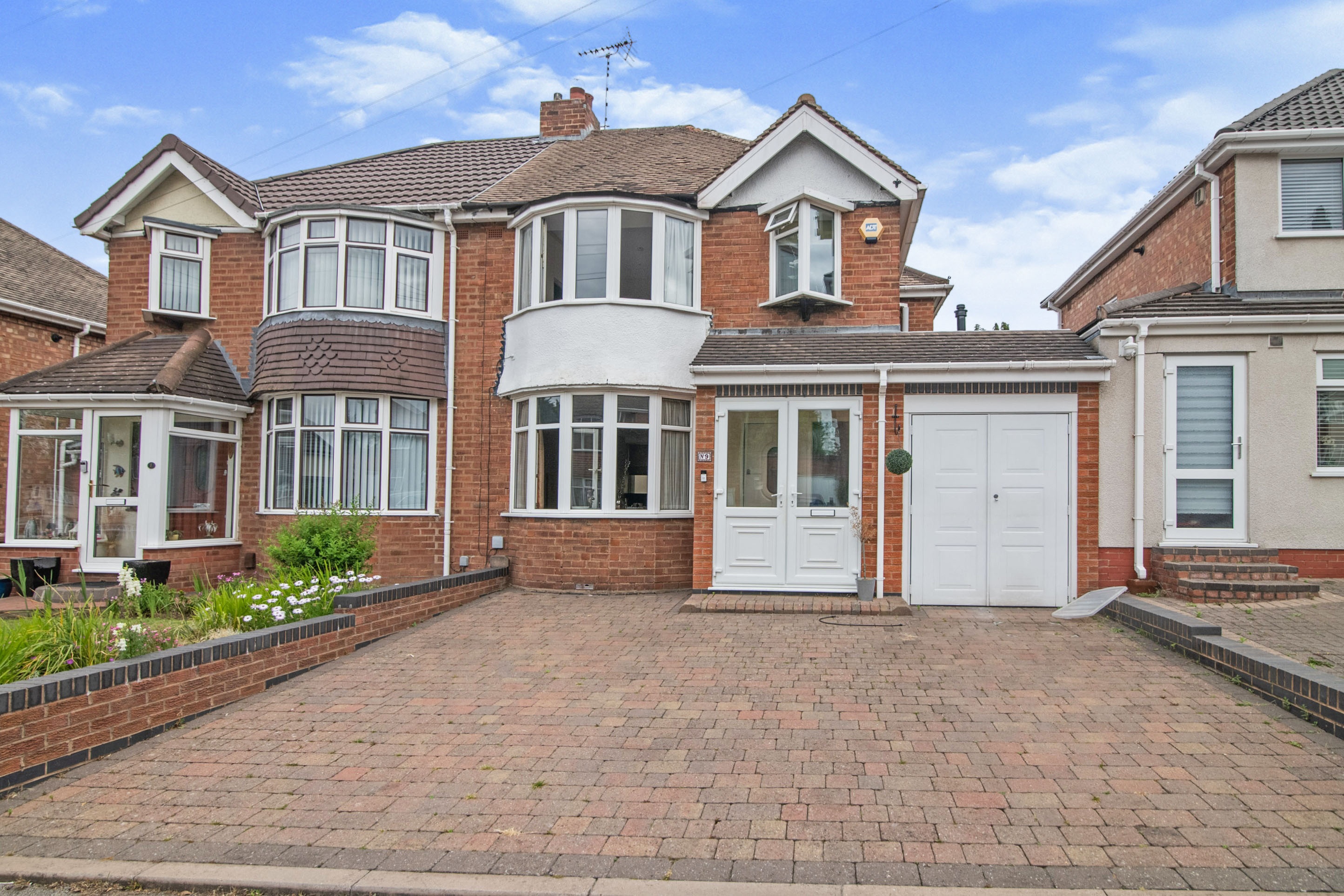 3 bedroom semidetached house for sale in Springfield Crescent