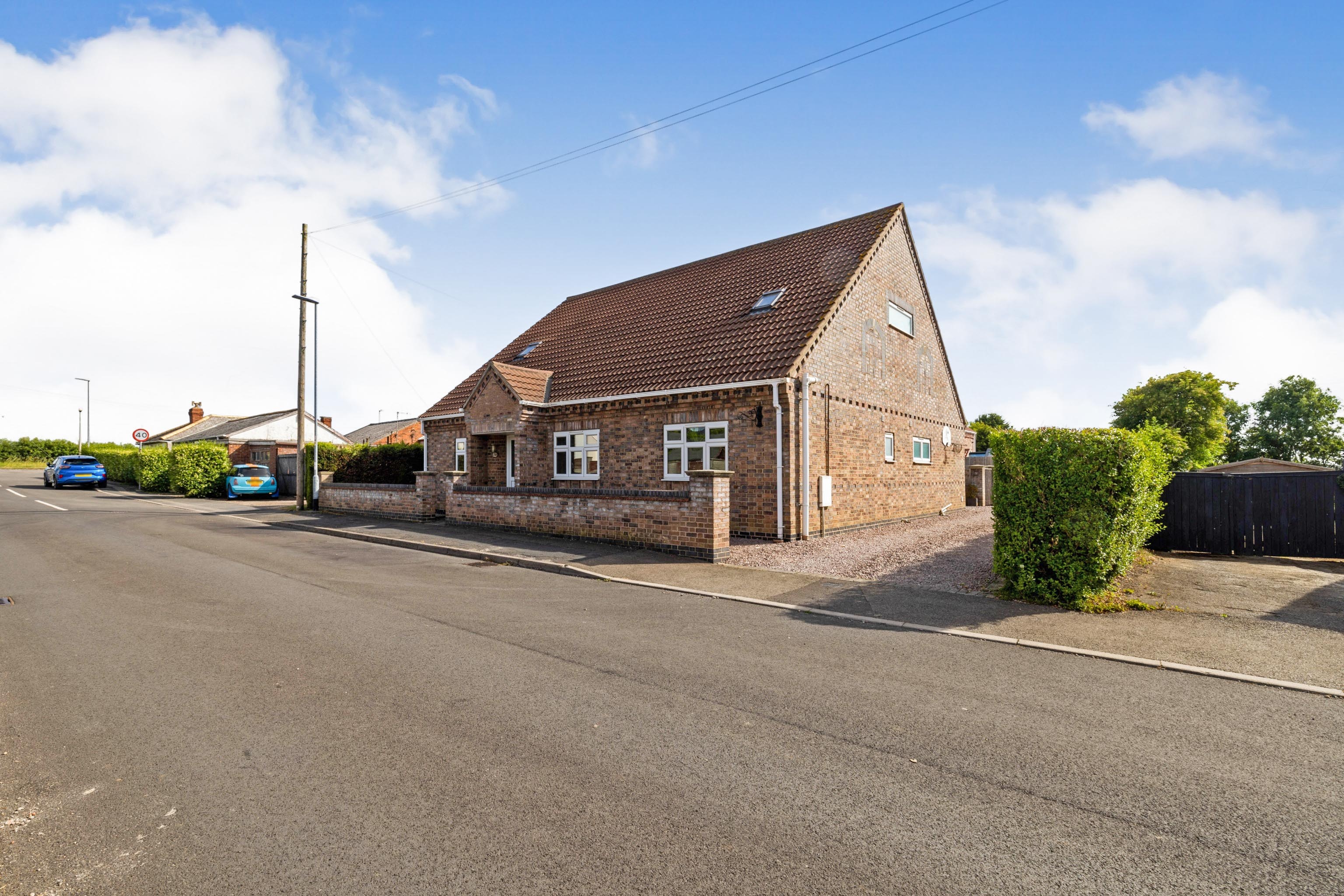 5 bedroom detached house for sale in Westfield Drive, North Greetwell, LN2 4RB