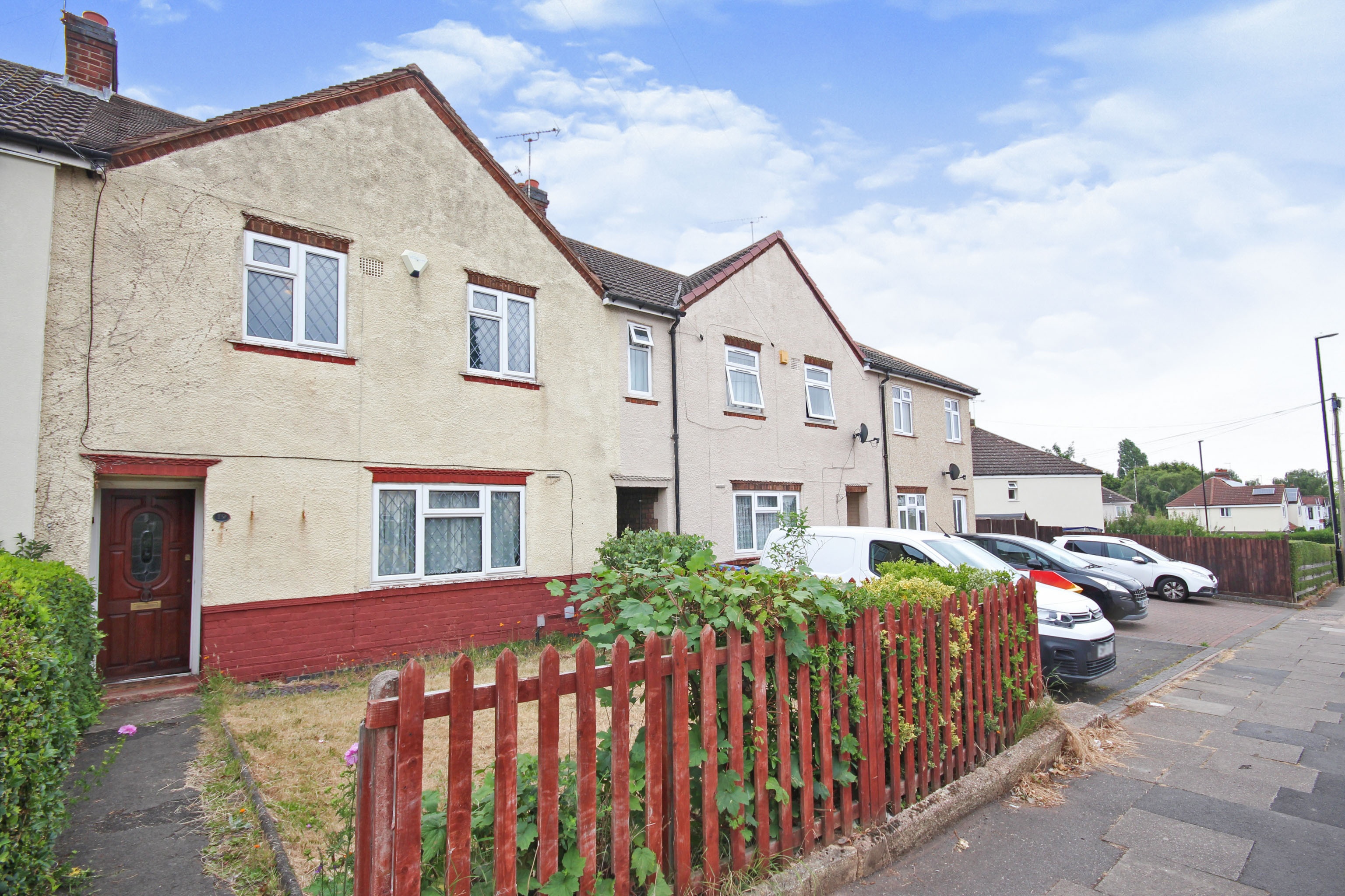 4 bedroom terraced house for sale in Links Road, Coventry, CV6 3DP