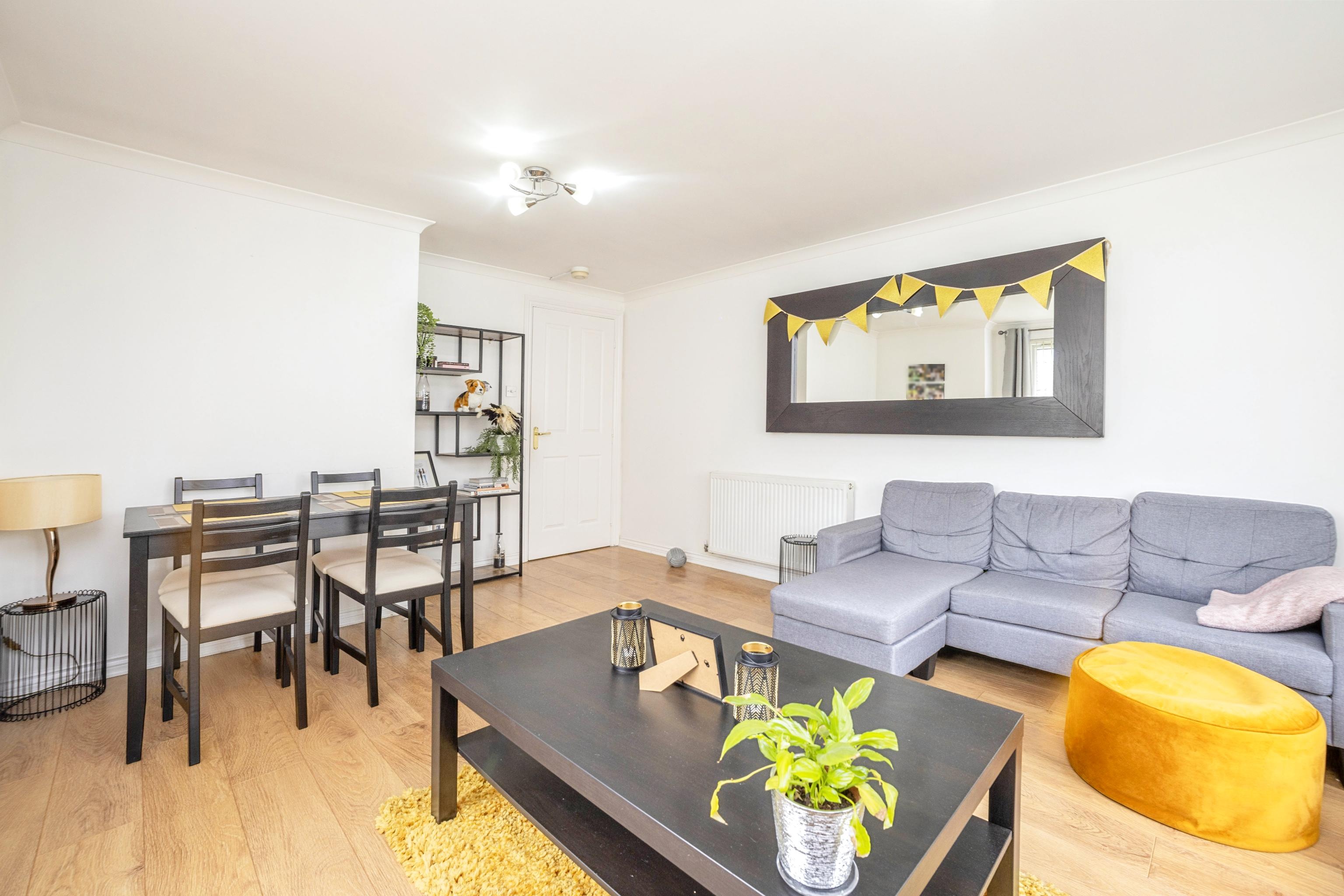 2 bedroom flat for sale in Burte Court, Bellshill, ML4 3GB