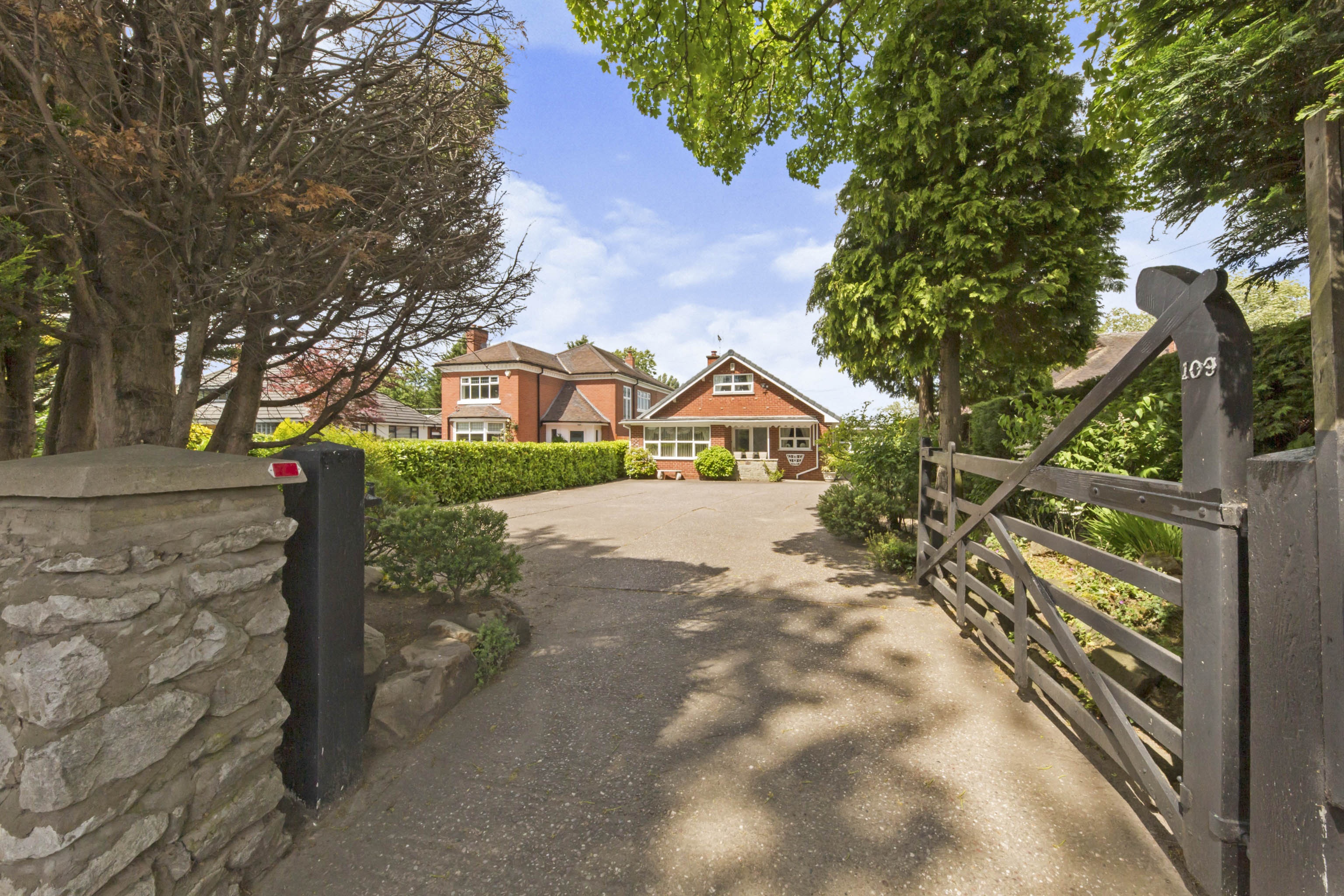3 bedroom detached bungalow for sale in Middlewich Road, Sandbach, CW11 1FH