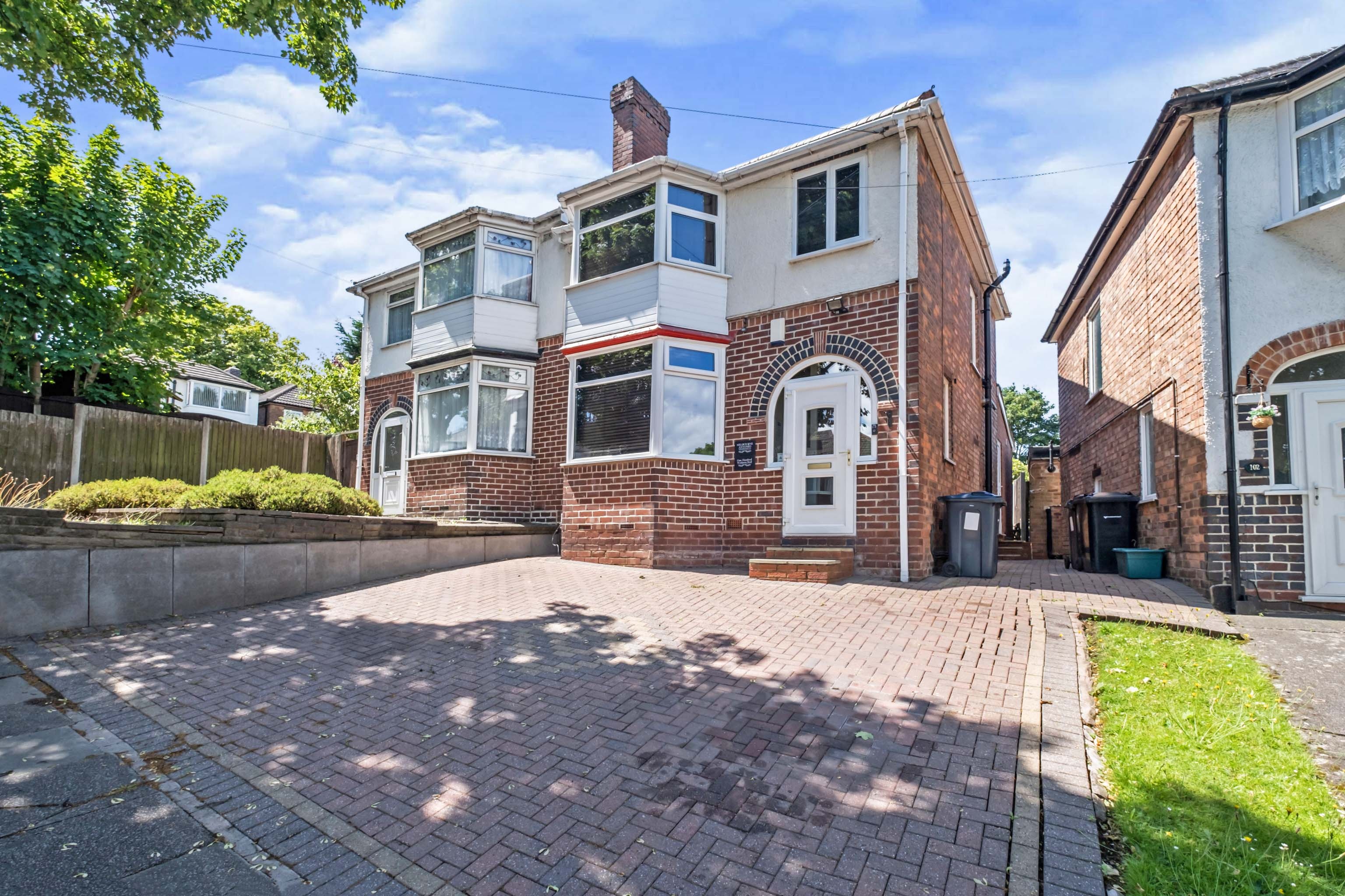 3 bedroom semidetached house for sale in Woolmore Road, Birmingham