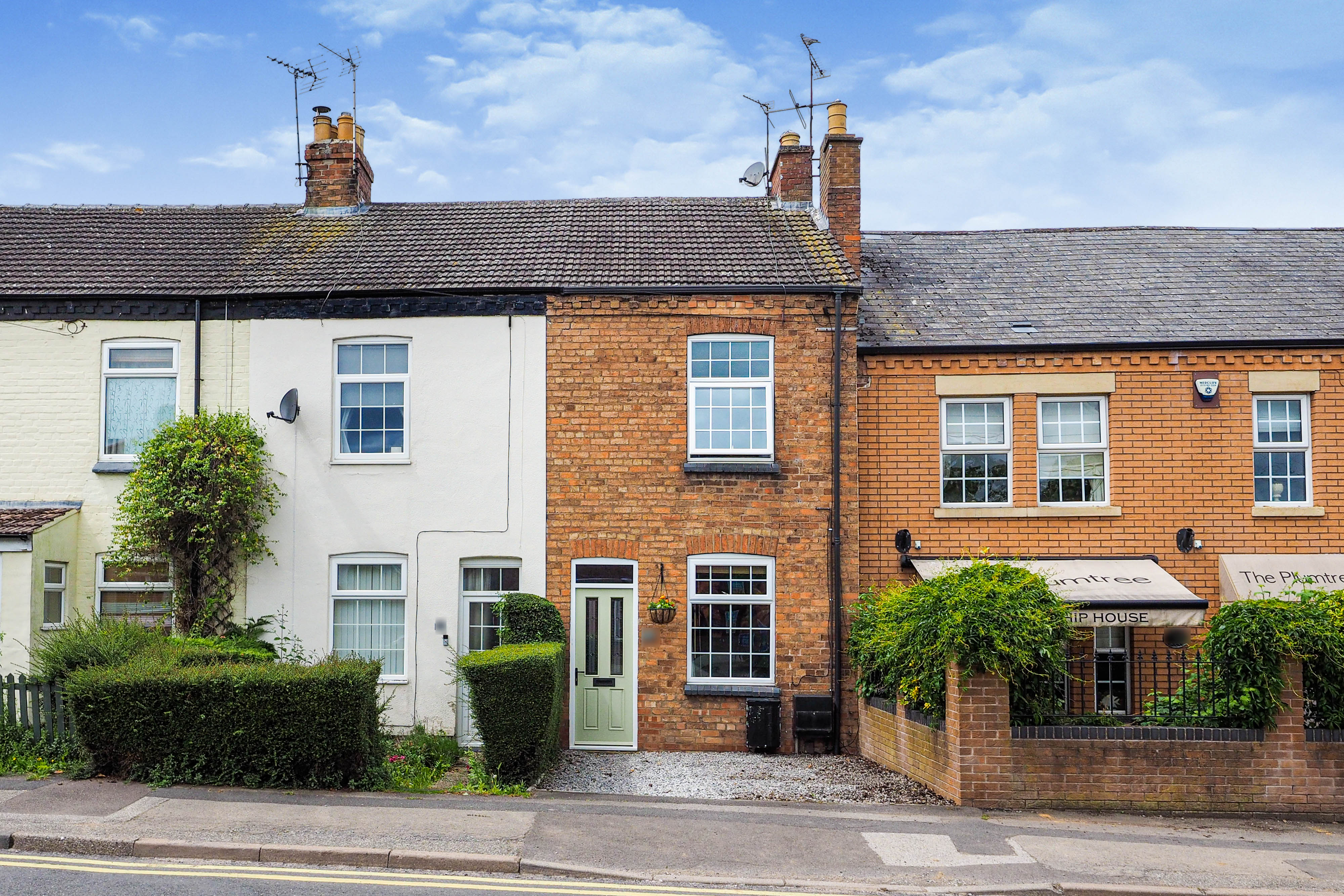 2 bedroom terraced house for sale in Nottingham Road, Keyworth, NG12 5GS