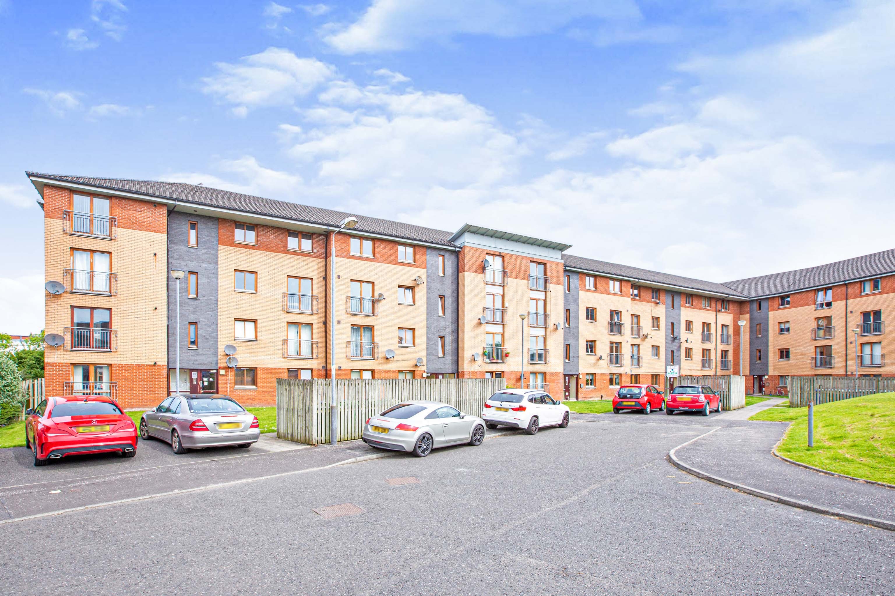 1 bedroom flat for sale in 47 Dalmarnock Drive, Glasgow, G40 4LS