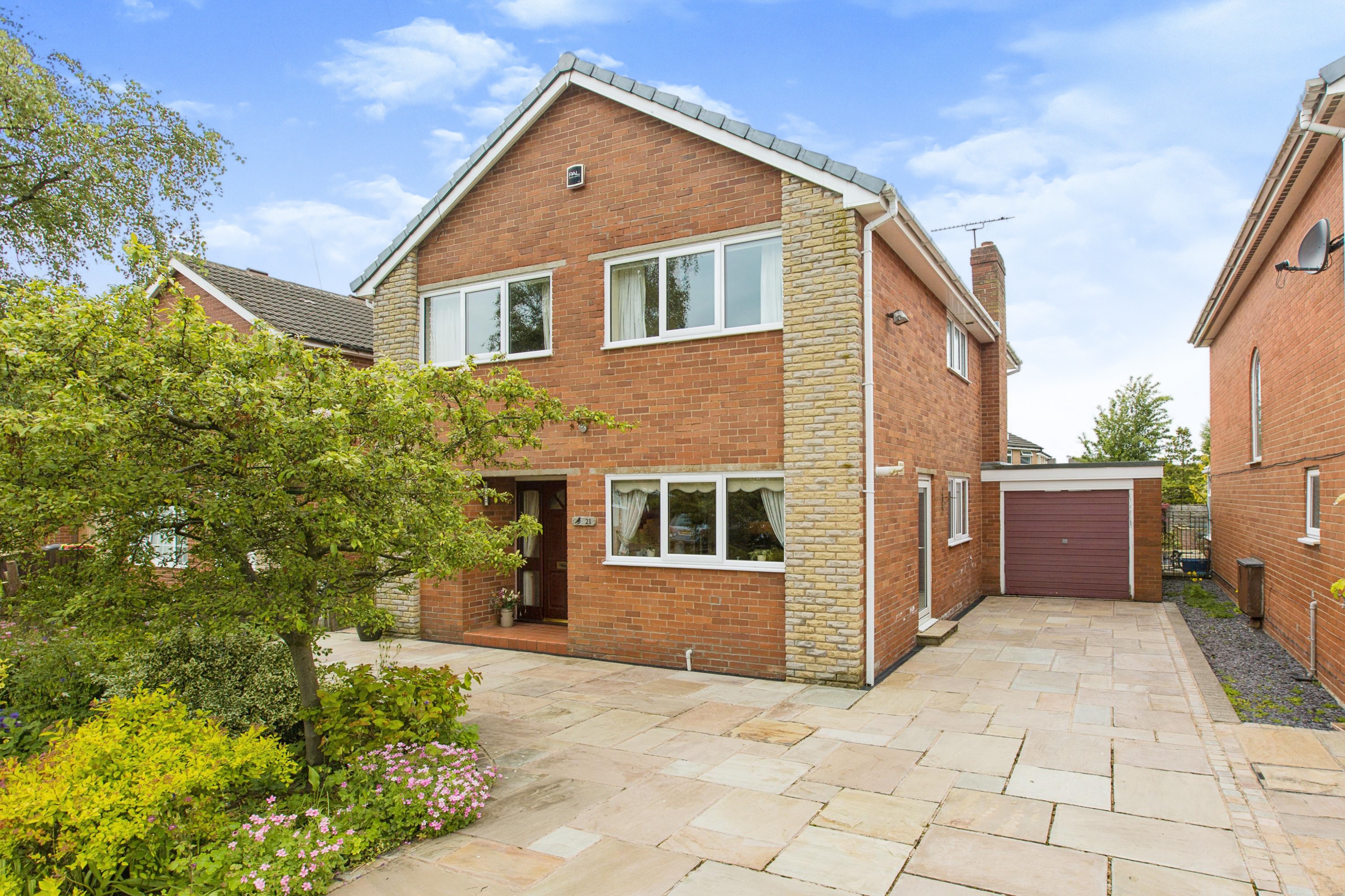 4 bedroom detached house for sale in Merton Avenue, Fulwood, Preston