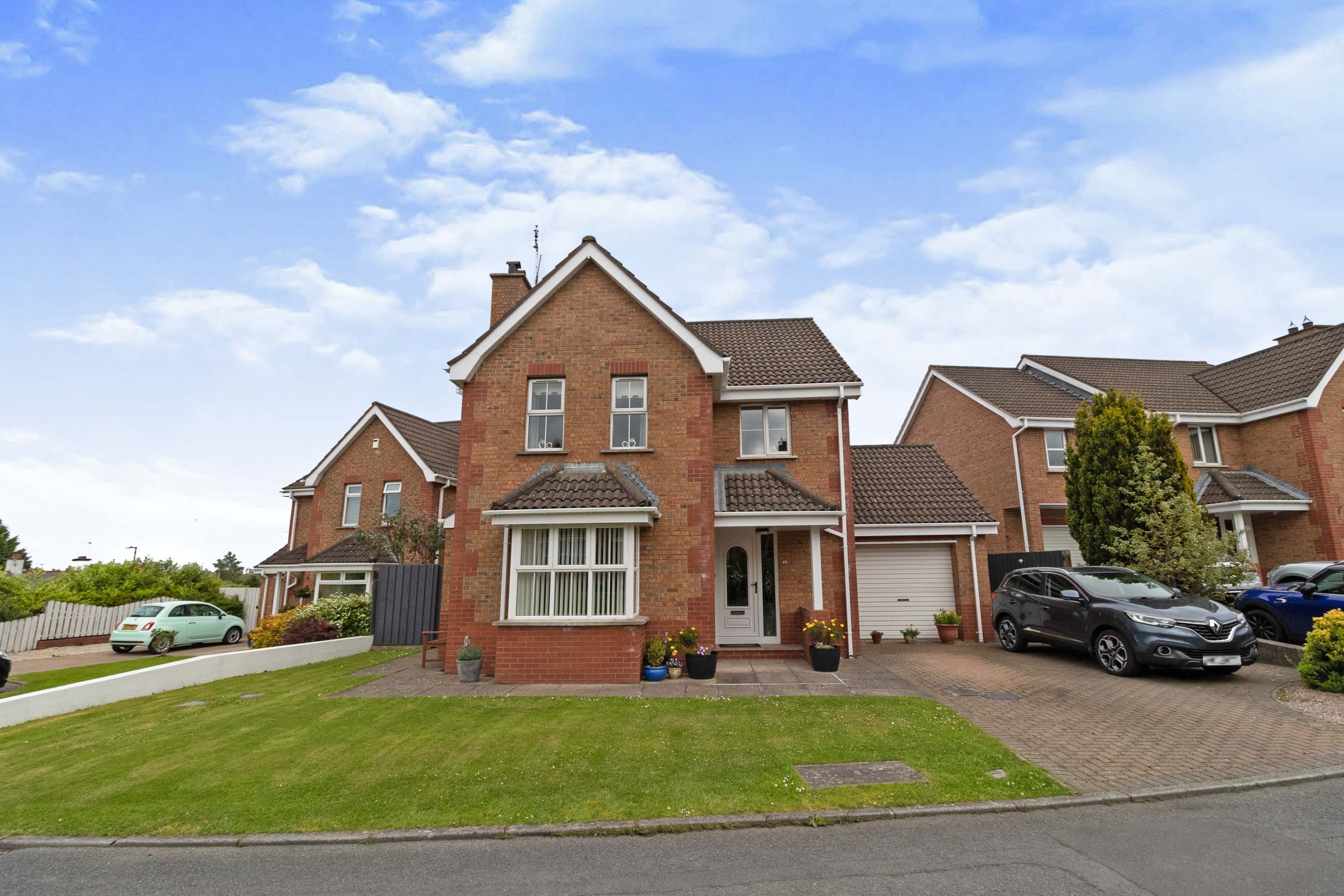 4 bedroom detached house for sale in Lord Warden's Court, Bangor, BT19 1GJ