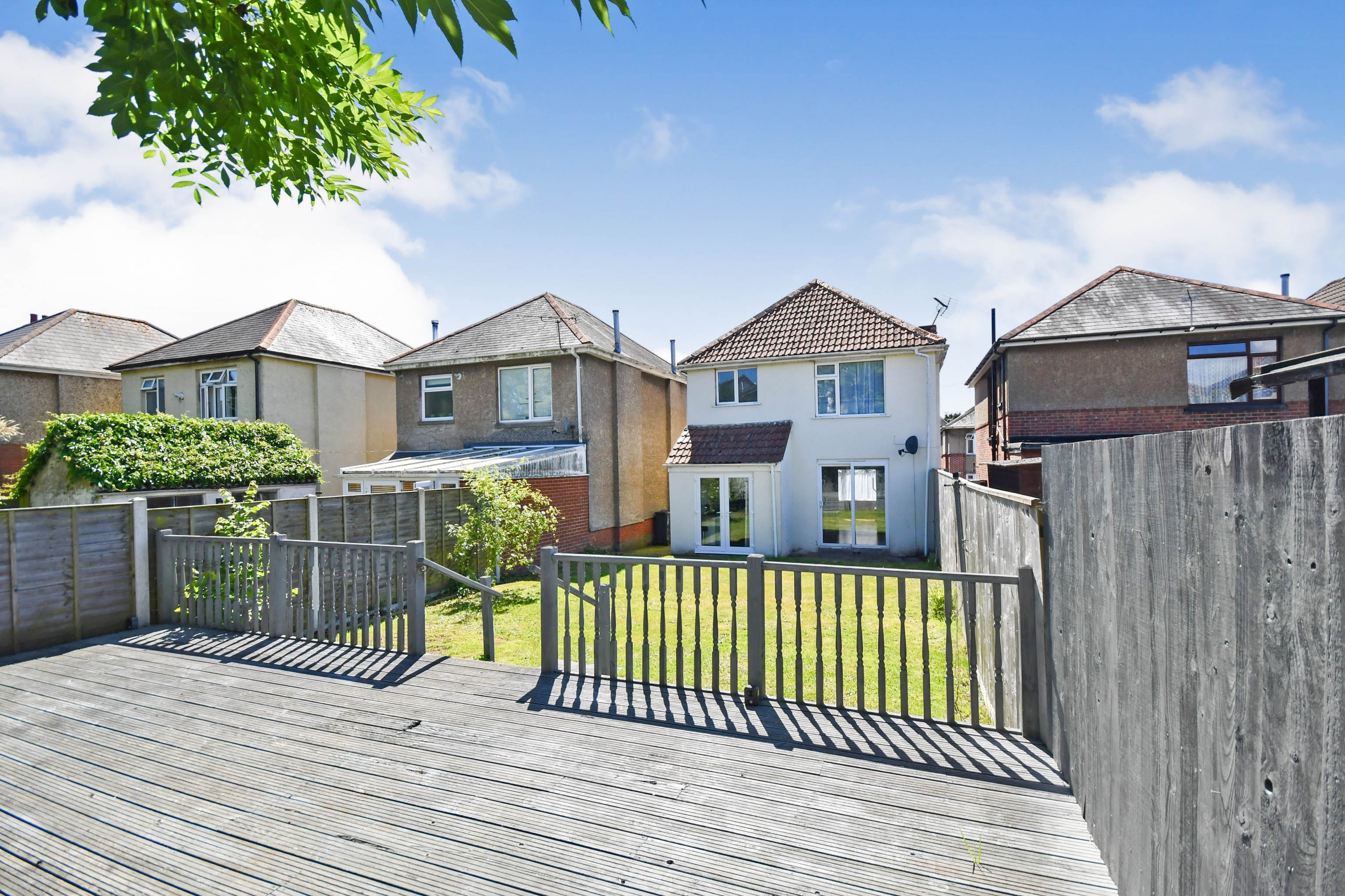 3 bedroom detached house for sale in Draycott Road, Bournemouth, BH10 5AR