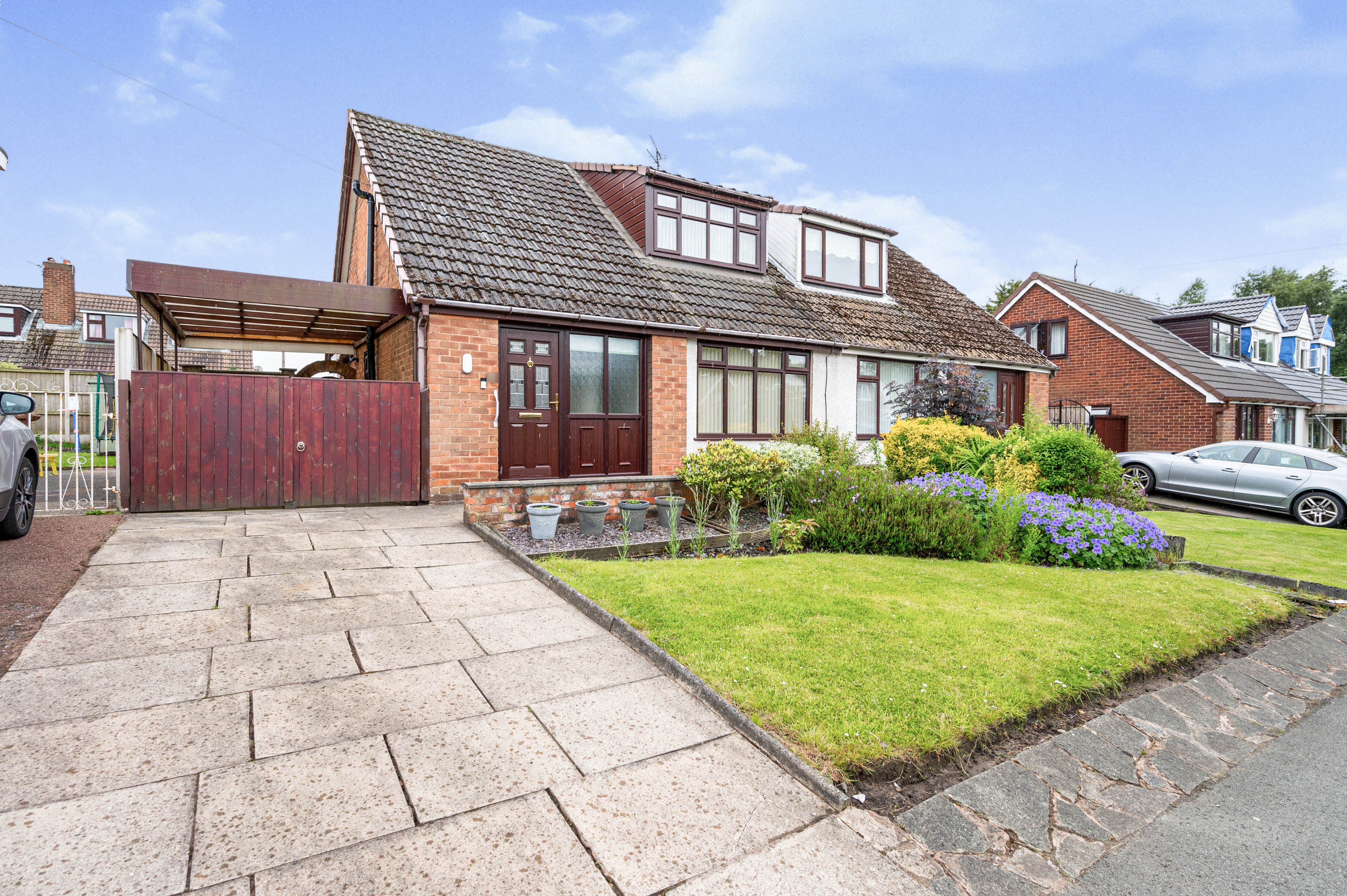 2 bedroom detached bungalow for sale in Woodlands Road, St. Helens