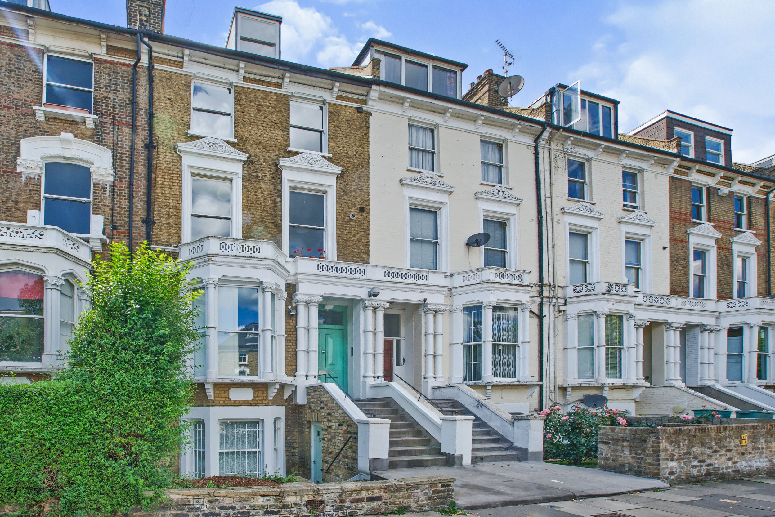 1 bedroom flat for sale in Petherton Road, Islington, N5 2RS