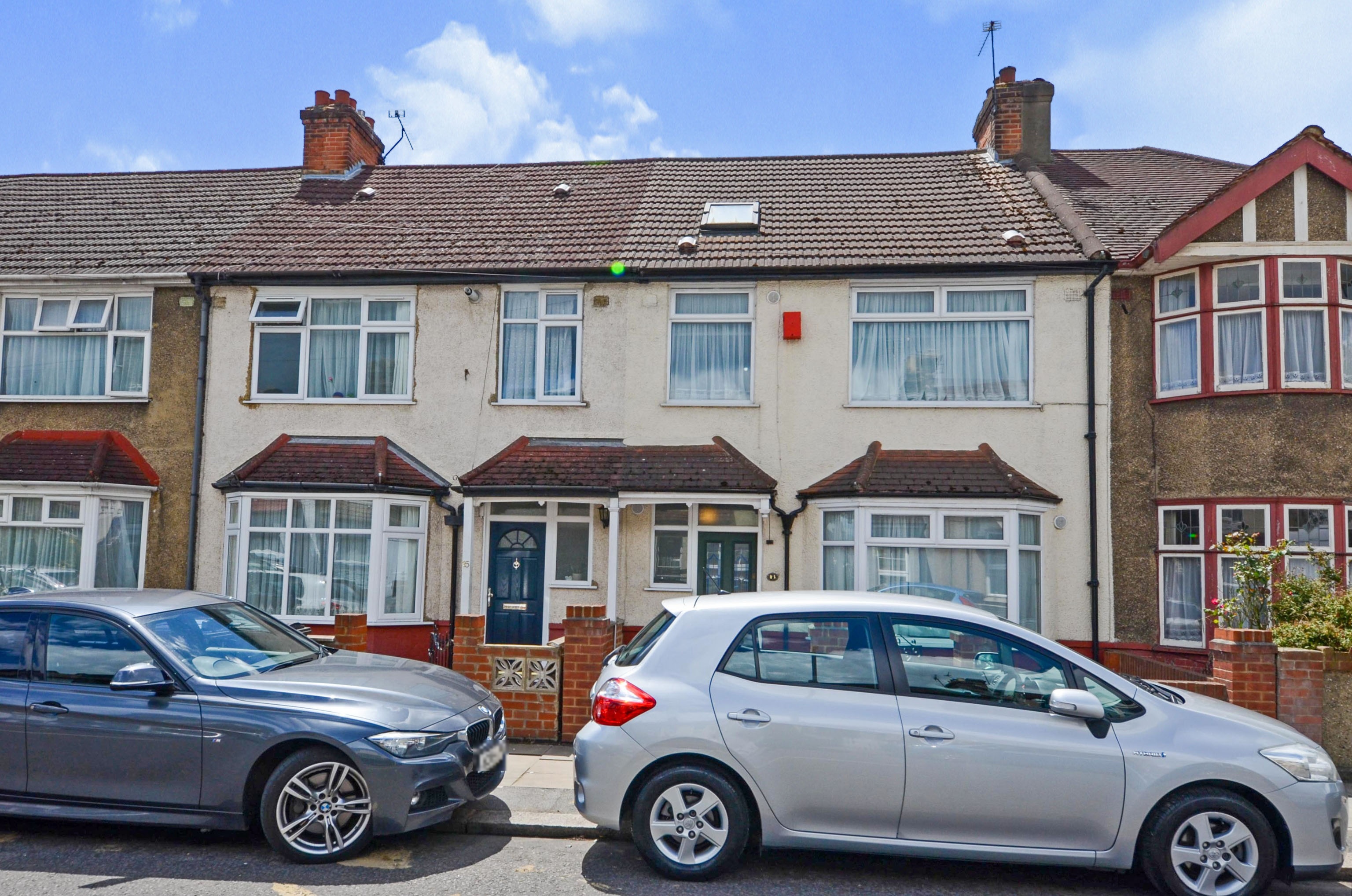 4 bedroom terraced house for sale in Carterhatch Road, Enfield, EN3 5LS