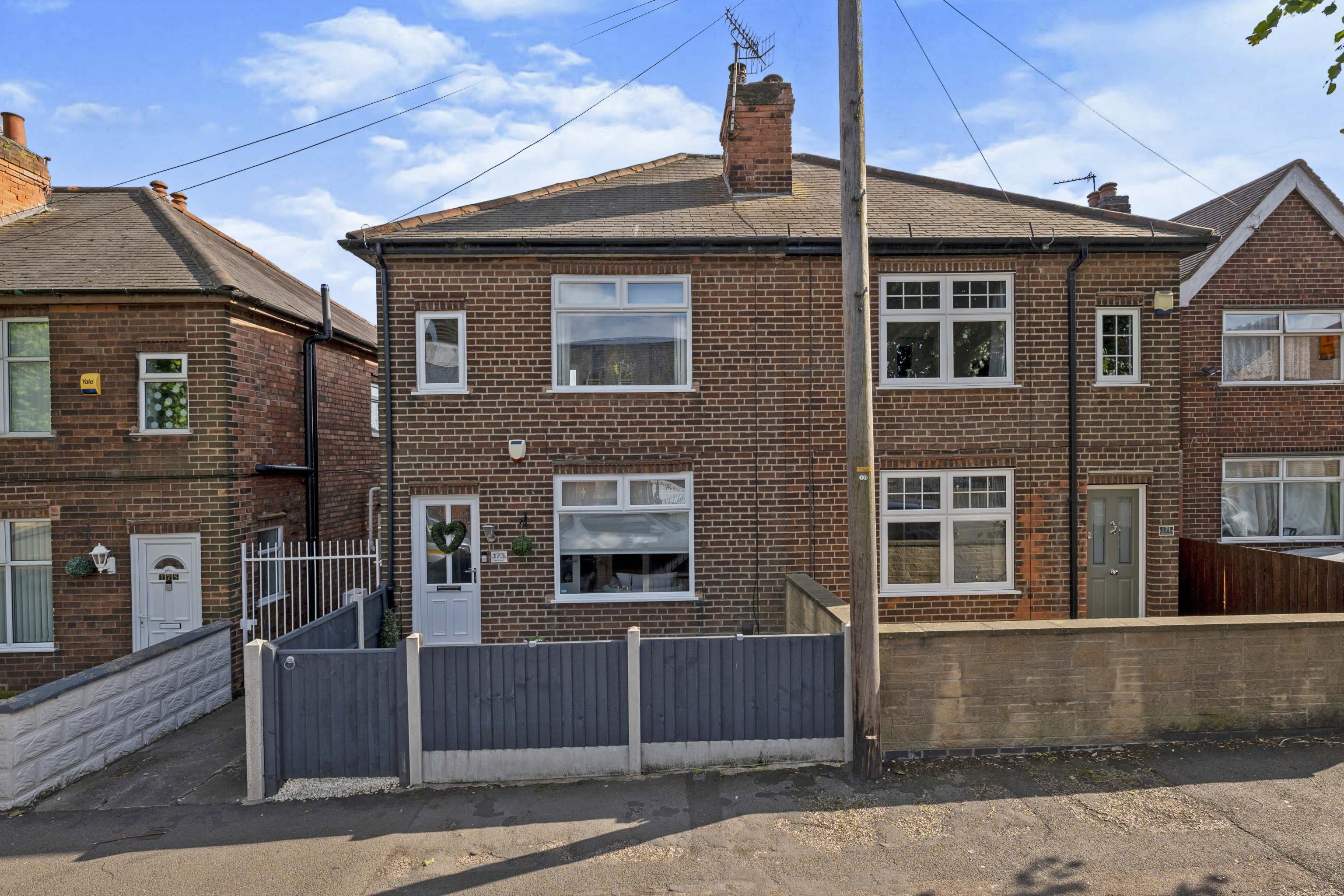 2 bedroom semidetached house for sale in Park Road, Ilkeston, DE7 5DN