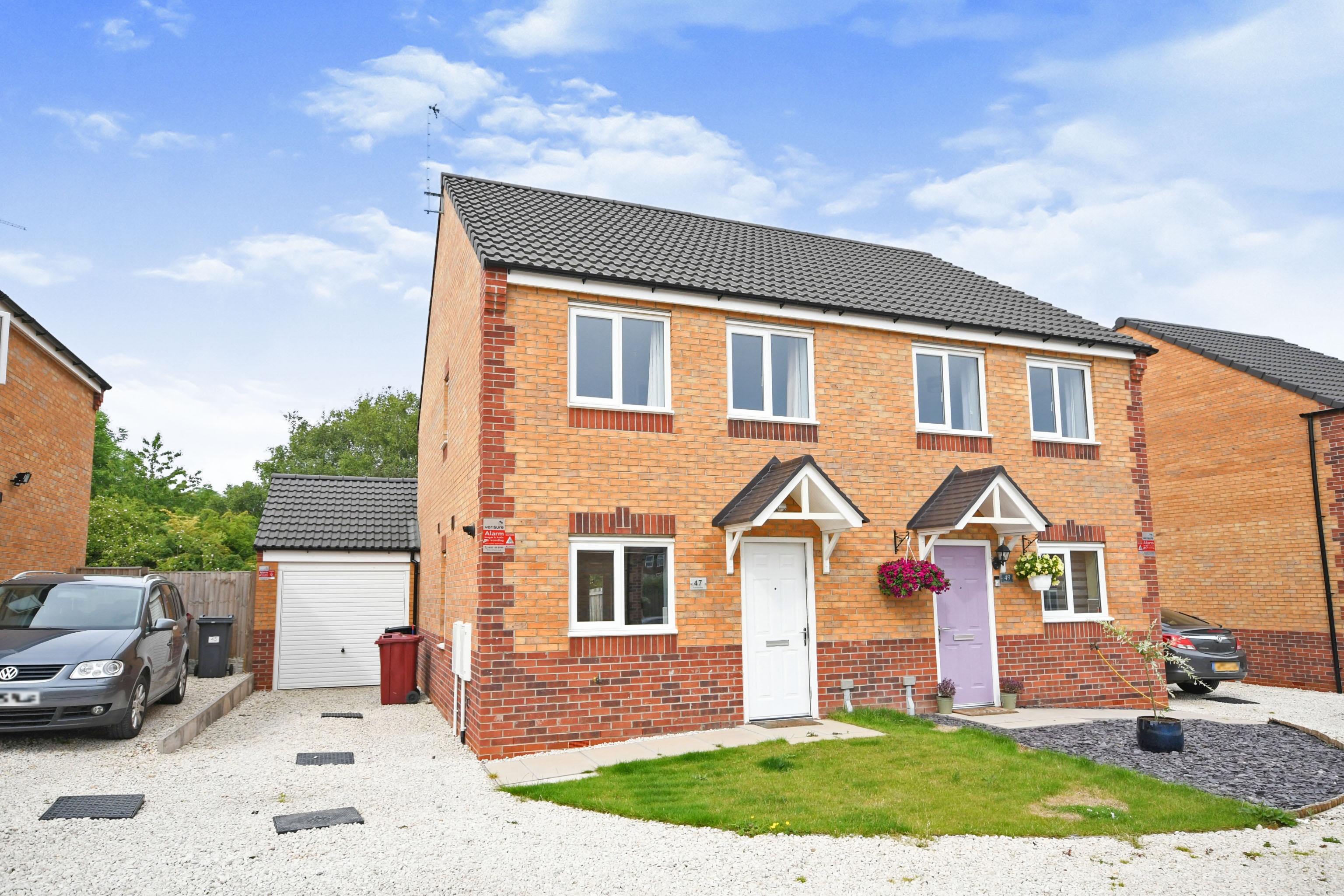 3 bedroom semidetached house for sale in Primrose Way, Mansfield, NG20 9AL