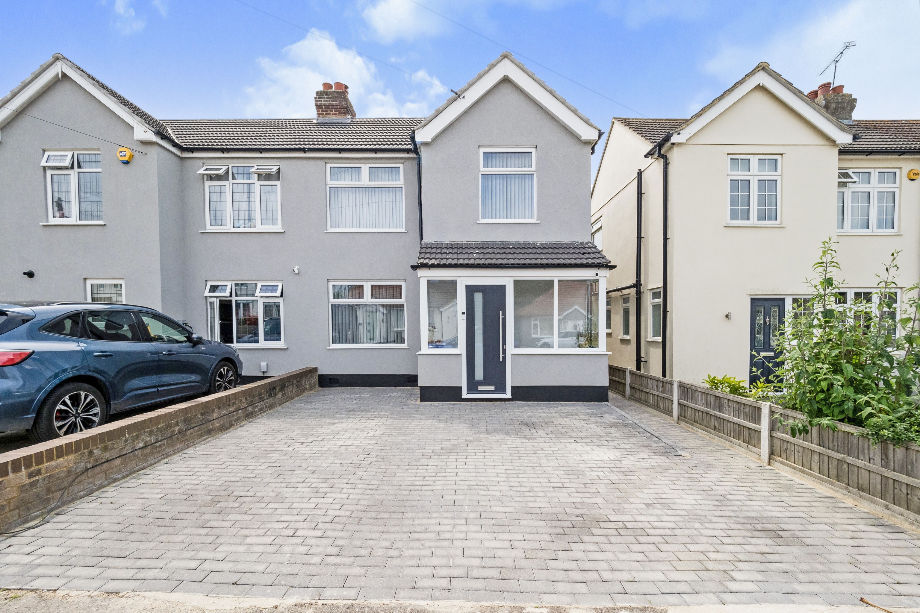 3 bedroom semidetached house for sale in Burnway, Hornchurch, RM11 3SW