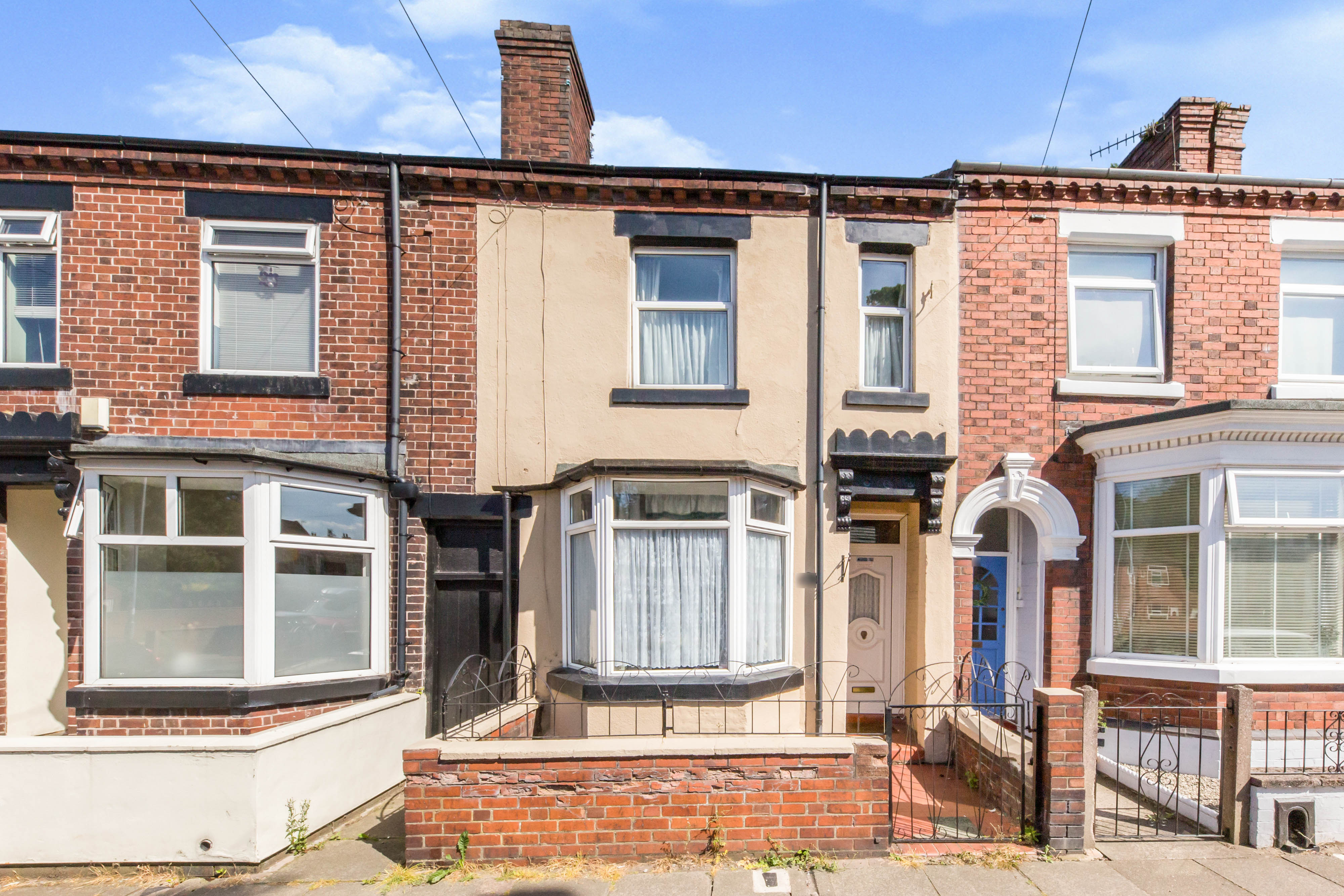 3 bedroom terraced house for sale in Smithpool Road, Fenton, Stokeon