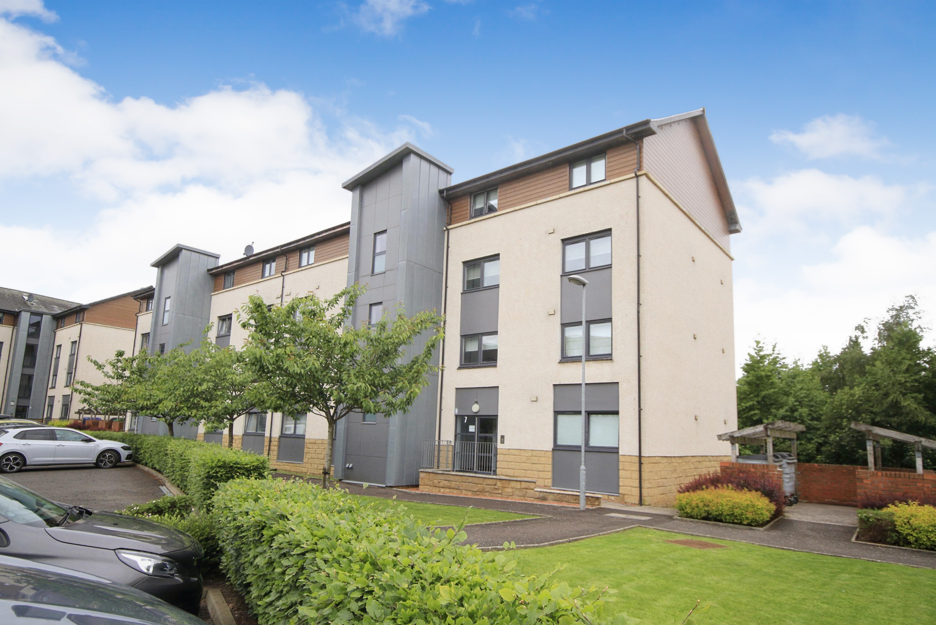 2 bedroom flat for sale in 7 Millview Crescent, Johnstone, PA5 8QA