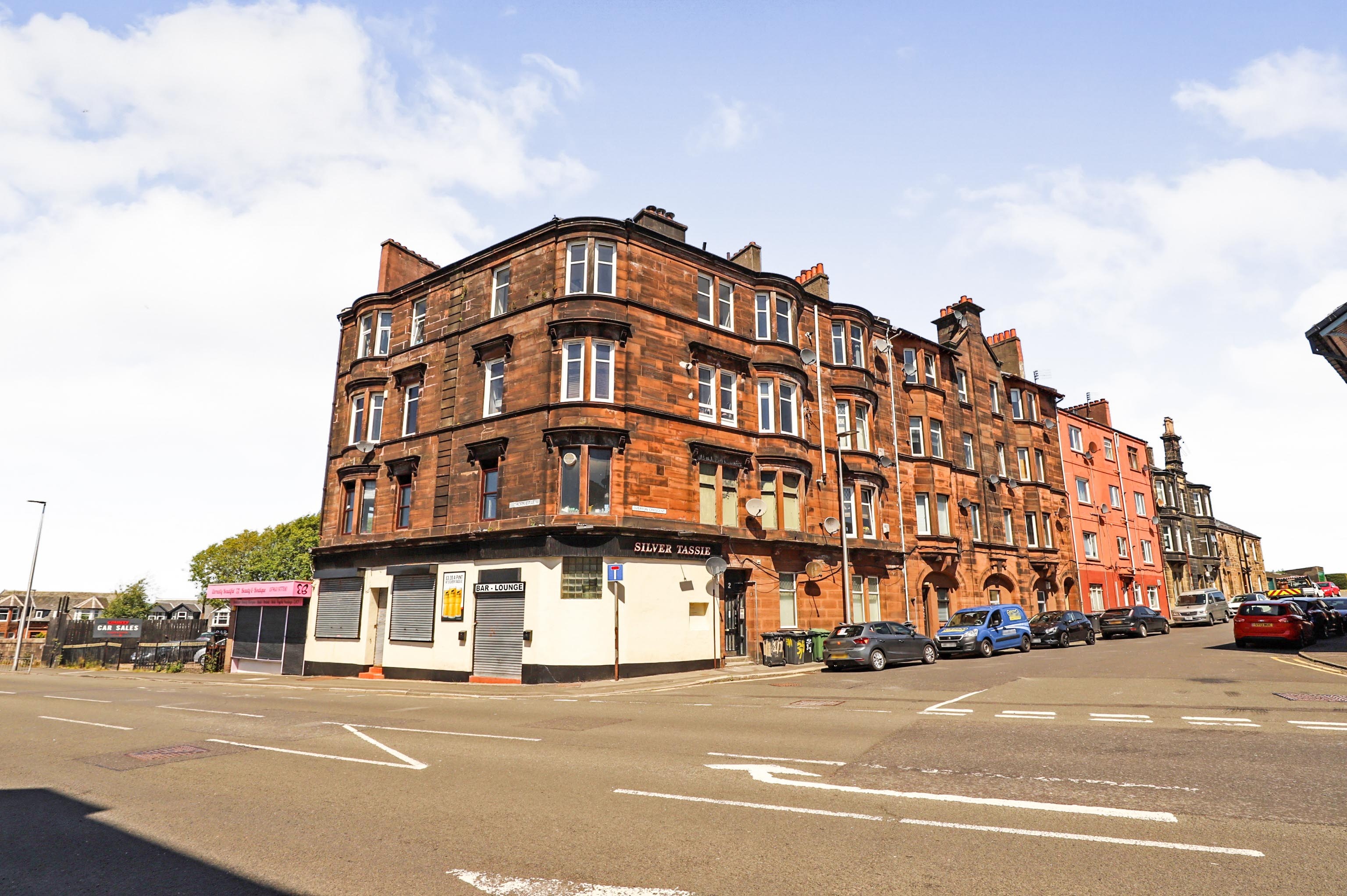 2 bedroom flat for sale in 2 Overton Crescent, Johnstone, PA5 8JB