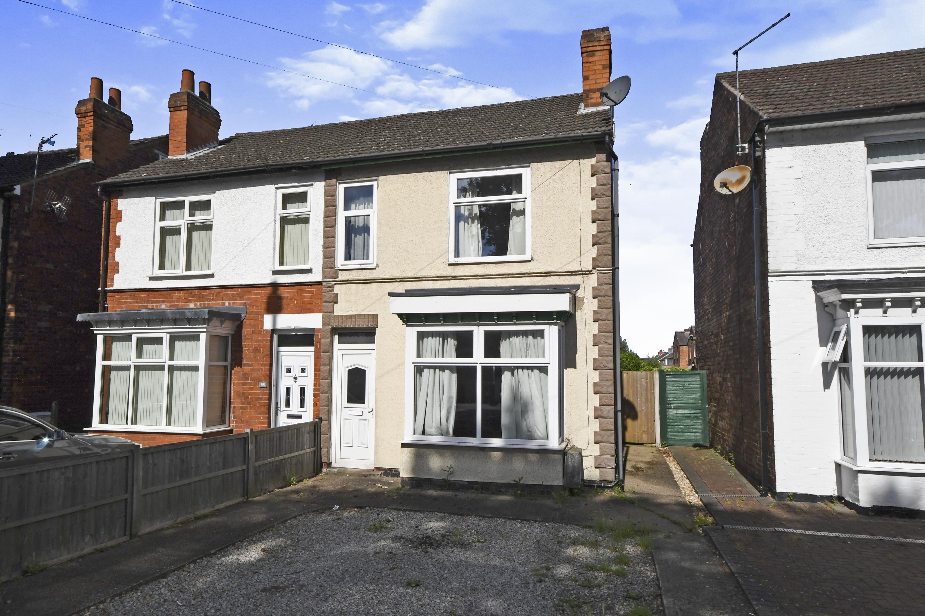 3 bedroom semidetached house for sale in Boultham Park Road, Lincoln