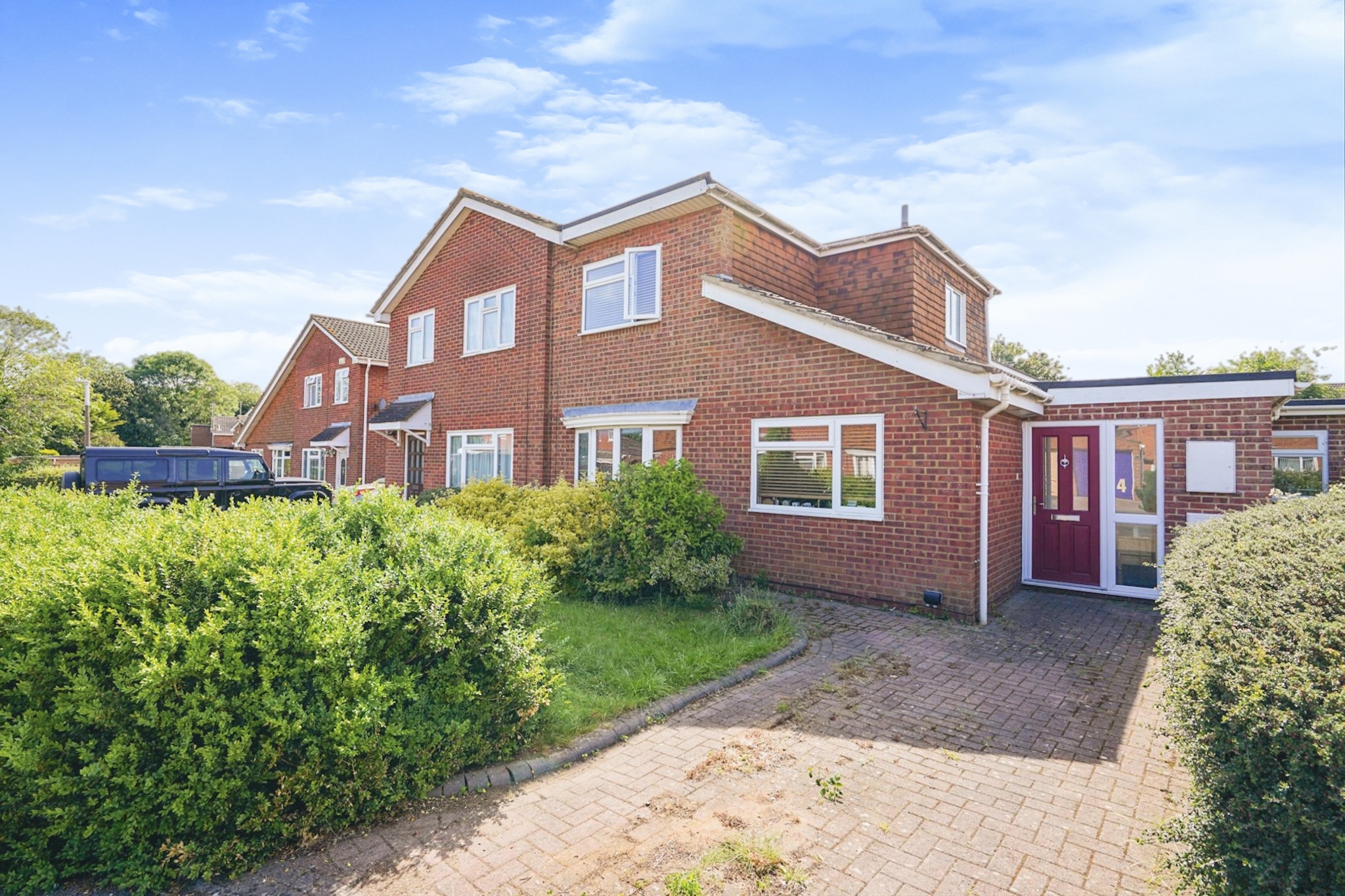 3 bedroom semidetached house for sale in Wynndale Close Kingsdown