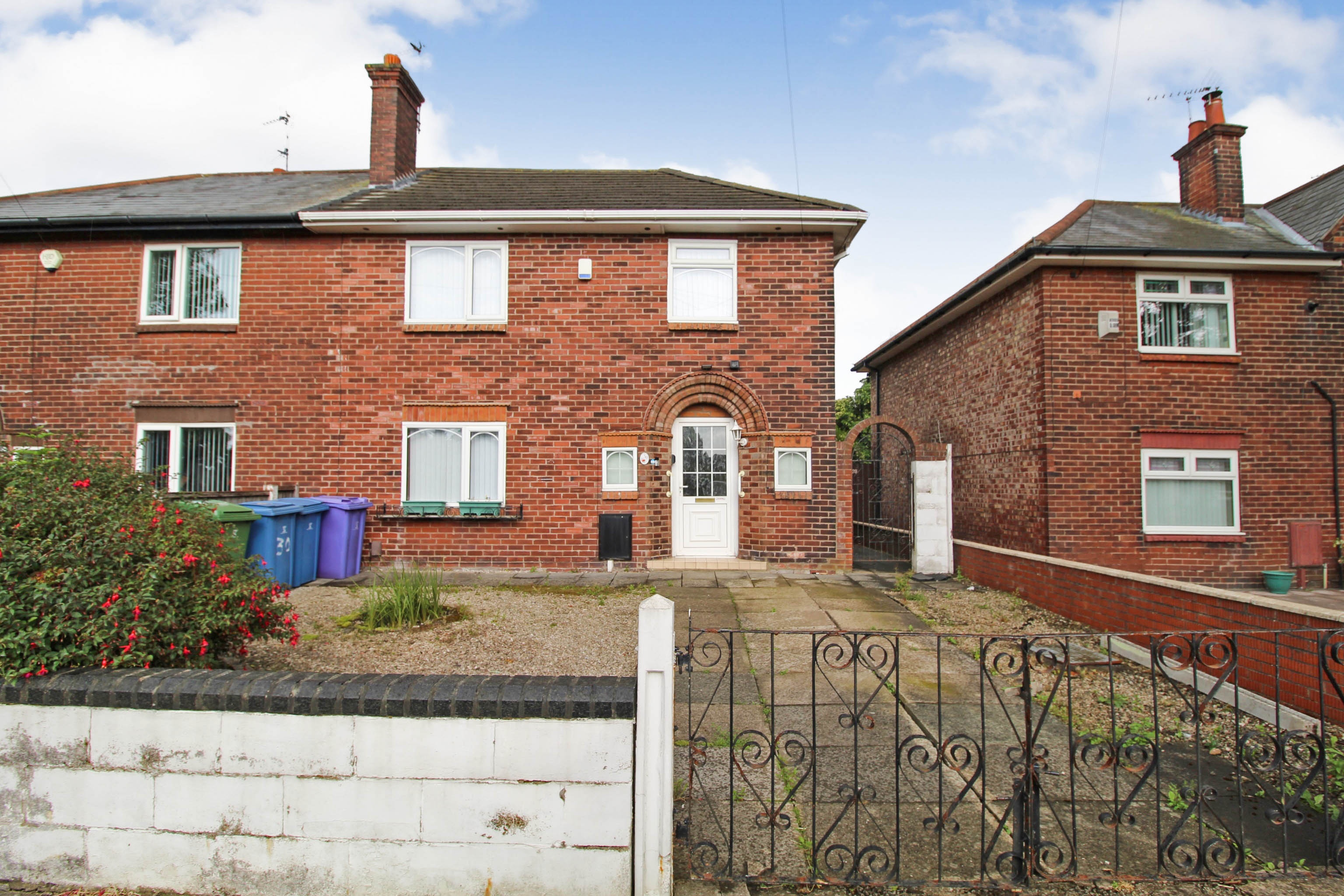 3 bedroom semidetached house for sale in New Hall Lane, Liverpool, L11 8LU