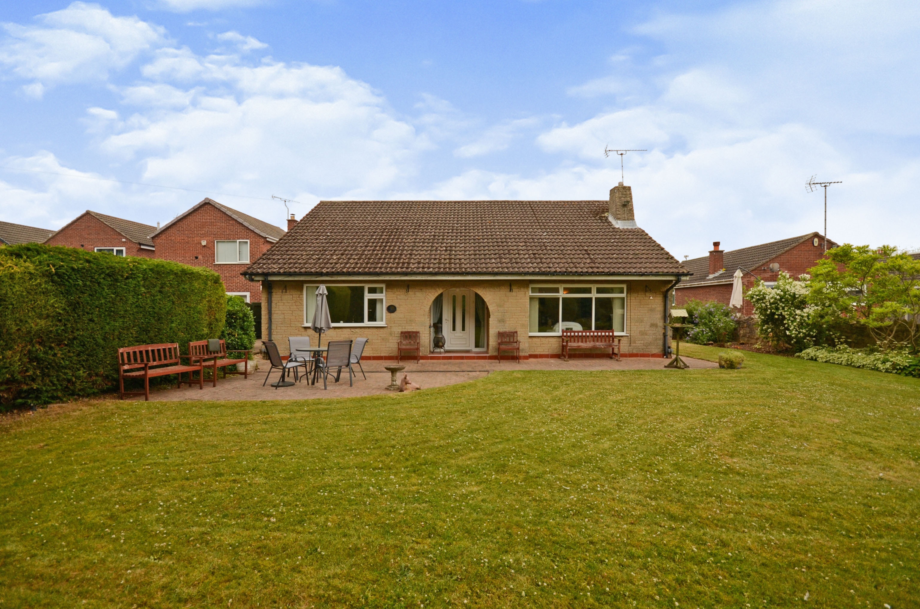 3 bedroom detached bungalow for sale in Elmton Close, Creswell, Worksop