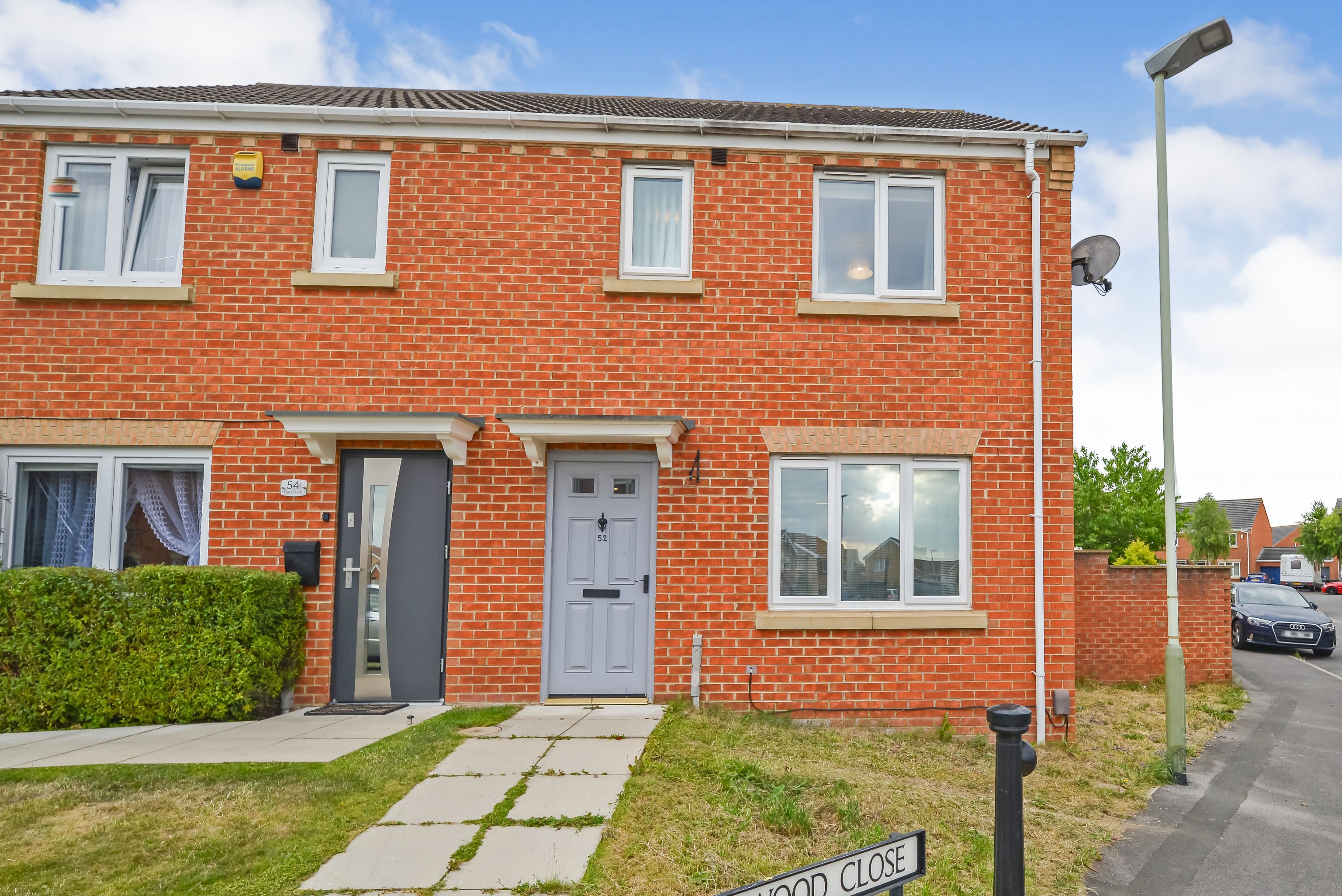 3 bedroom semidetached house for sale in Chestnut Drive, Darlington