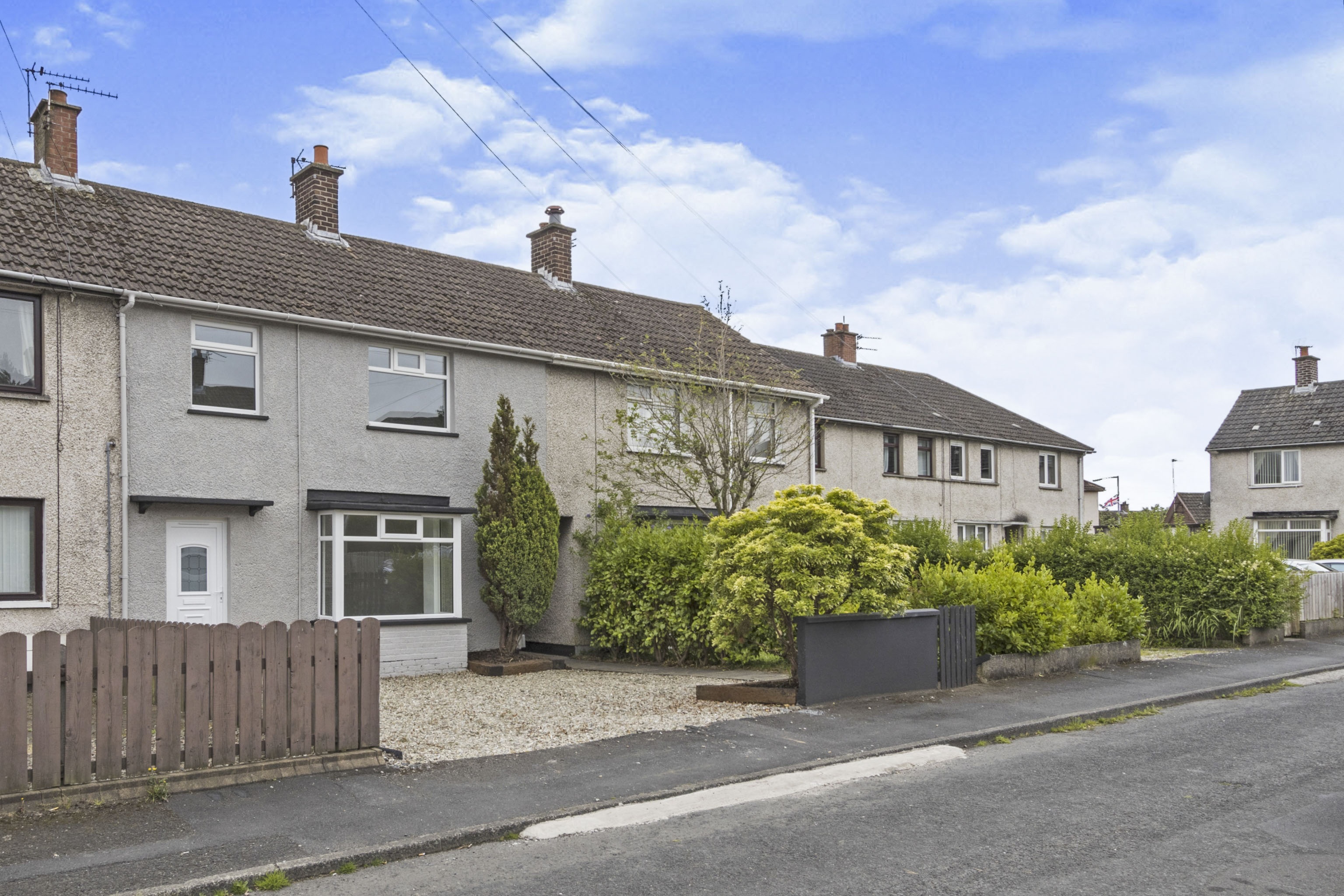 3 bedroom semidetached house for sale in Braeside Close, Bangor, BT20 4EQ