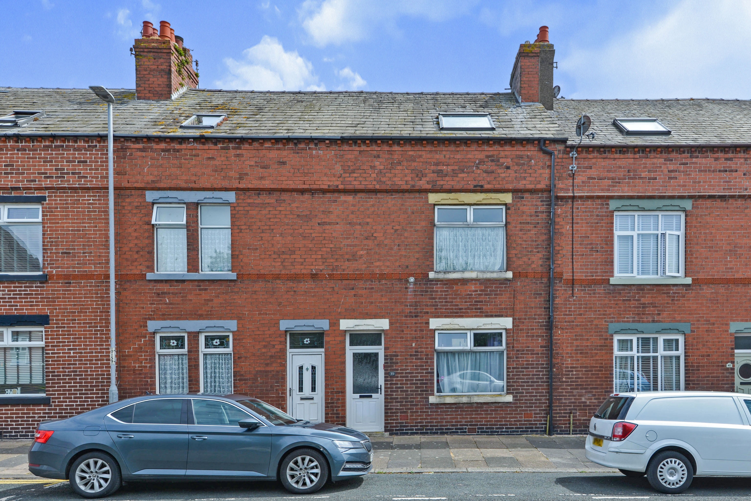 4 bedroom terraced house for sale in Ramsden Dock Road, Barrowin
