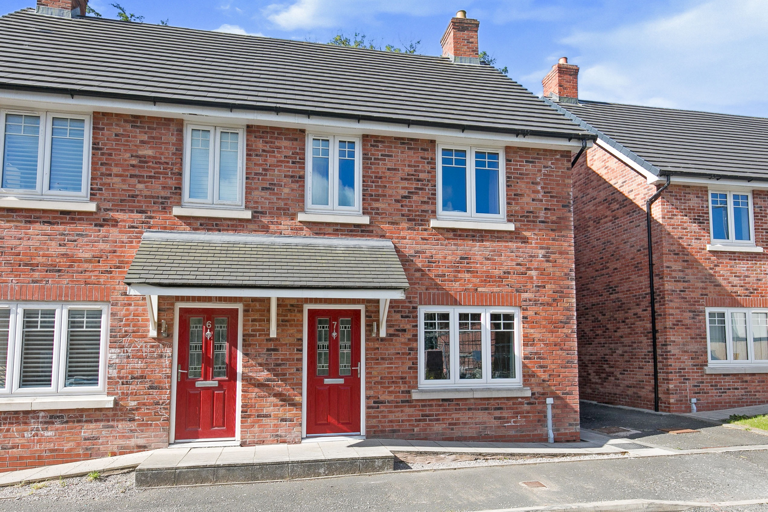 3 bedroom semidetached house for sale in Lime Kiln Court, Gwernymynydd