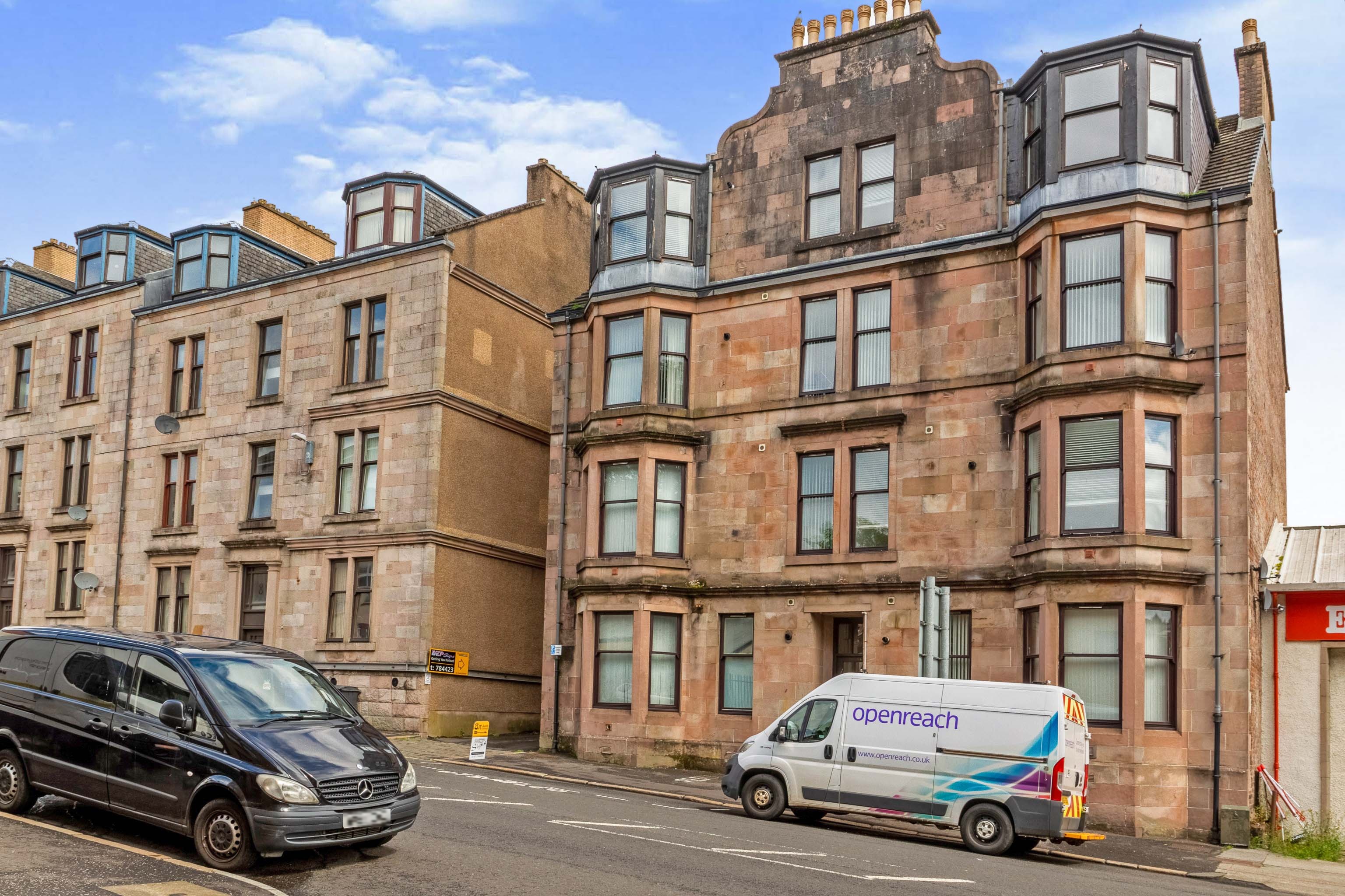 2 bedroom flat for sale in 6a South Street, Greenock, PA16 8TX