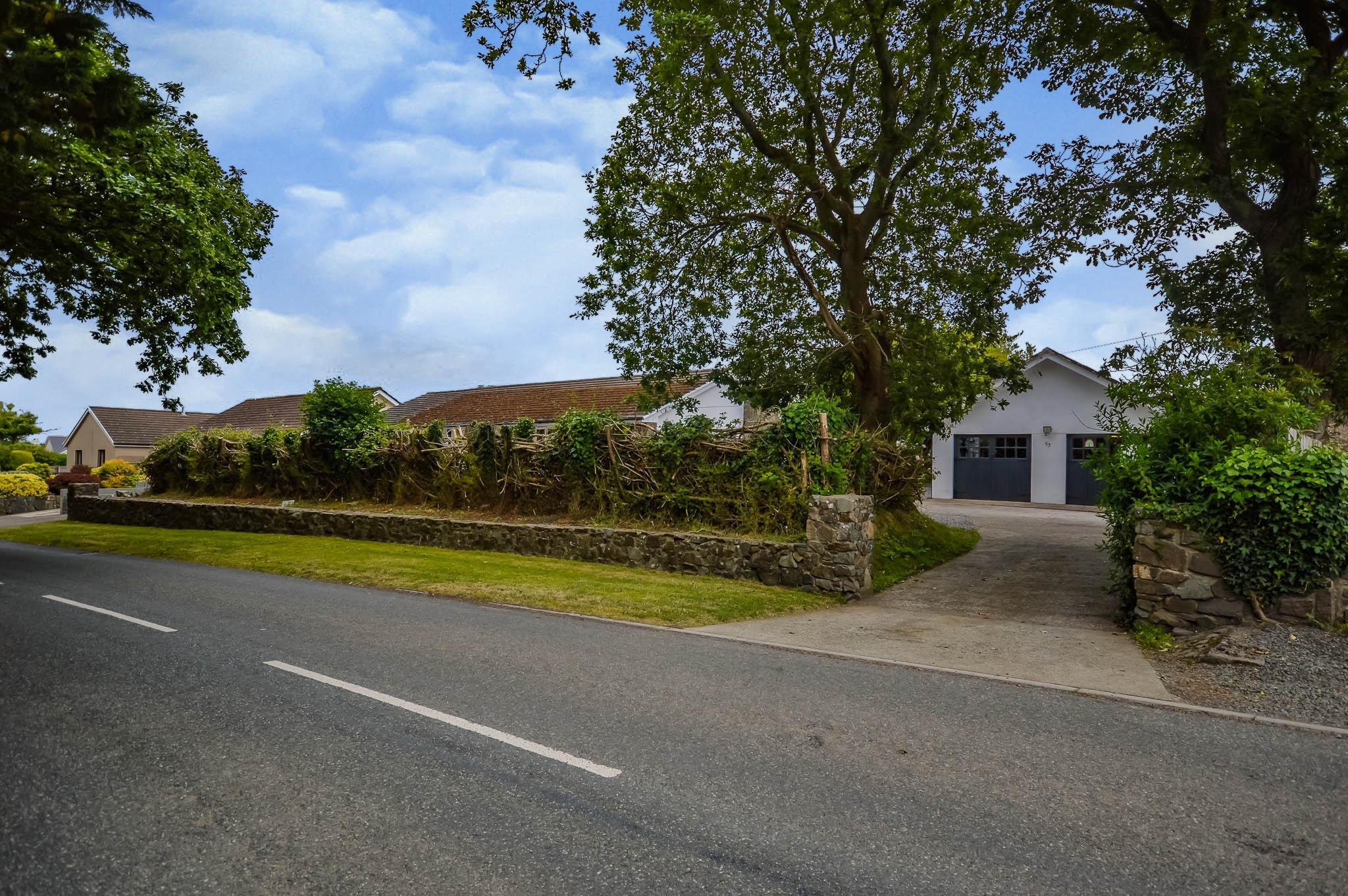 5 bedroom detached bungalow for sale in New Road, Hook, SA62 4LJ