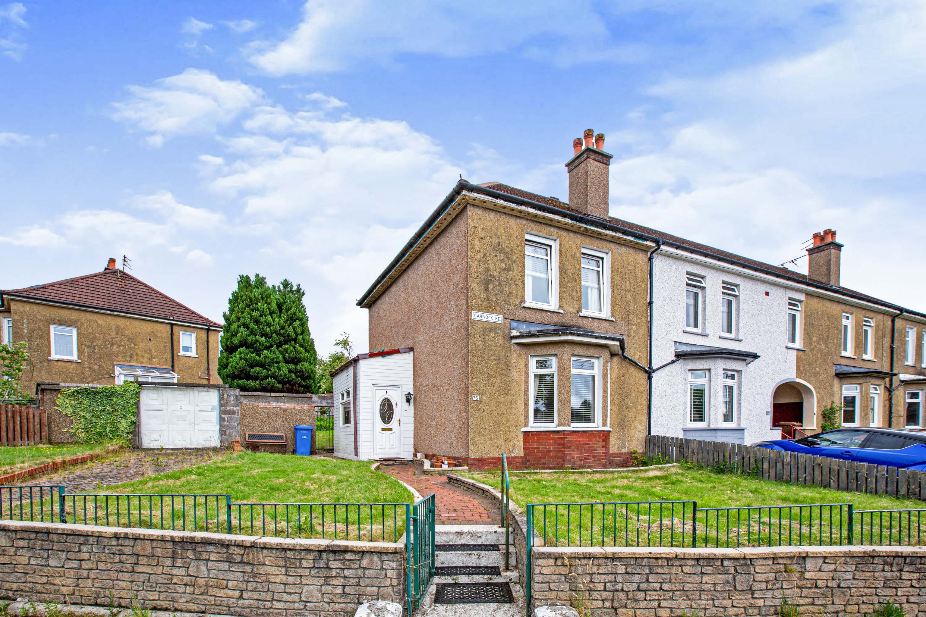 2 bedroom end of terrace house for sale in Carnock Road, Glasgow, G53 5JW