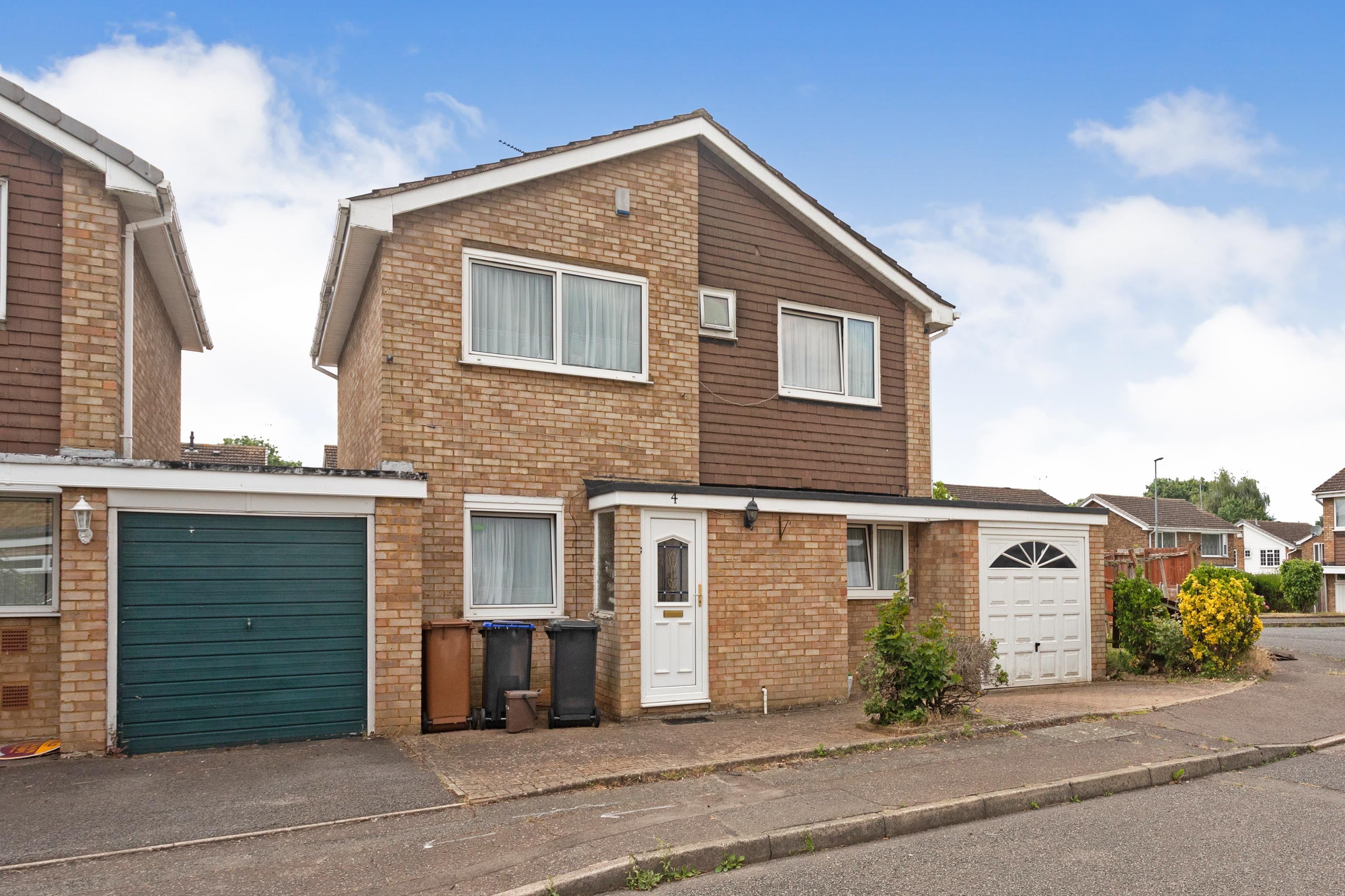 4 bedroom detached house for sale in North Priors Court, Lings, NN3 8LA