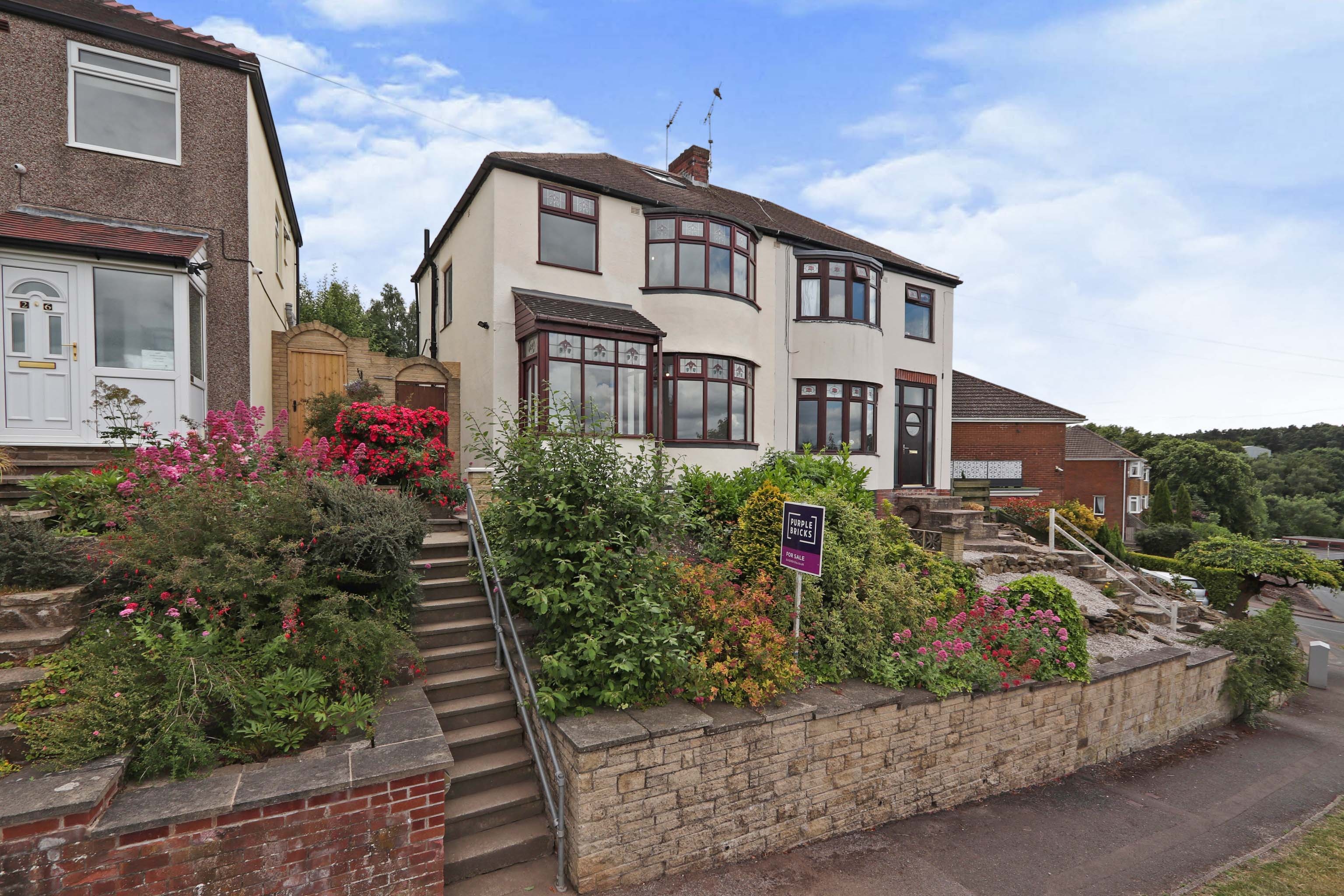 3 bedroom semidetached house for sale in Holmley Lane, Dronfield, S18 2HR