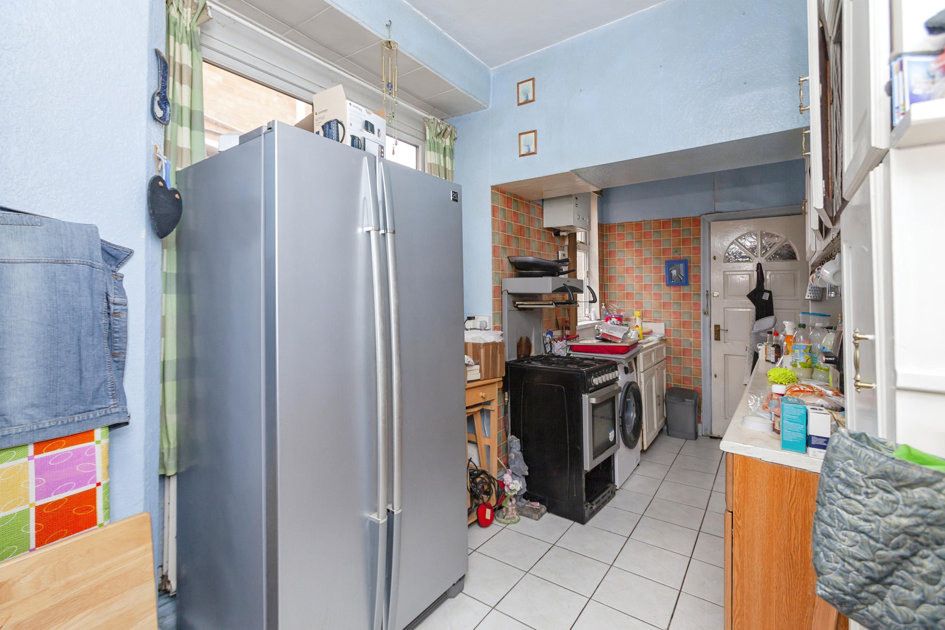 3 bedroom terraced house for sale in Minehead Street, Leicester, LE3 0SH