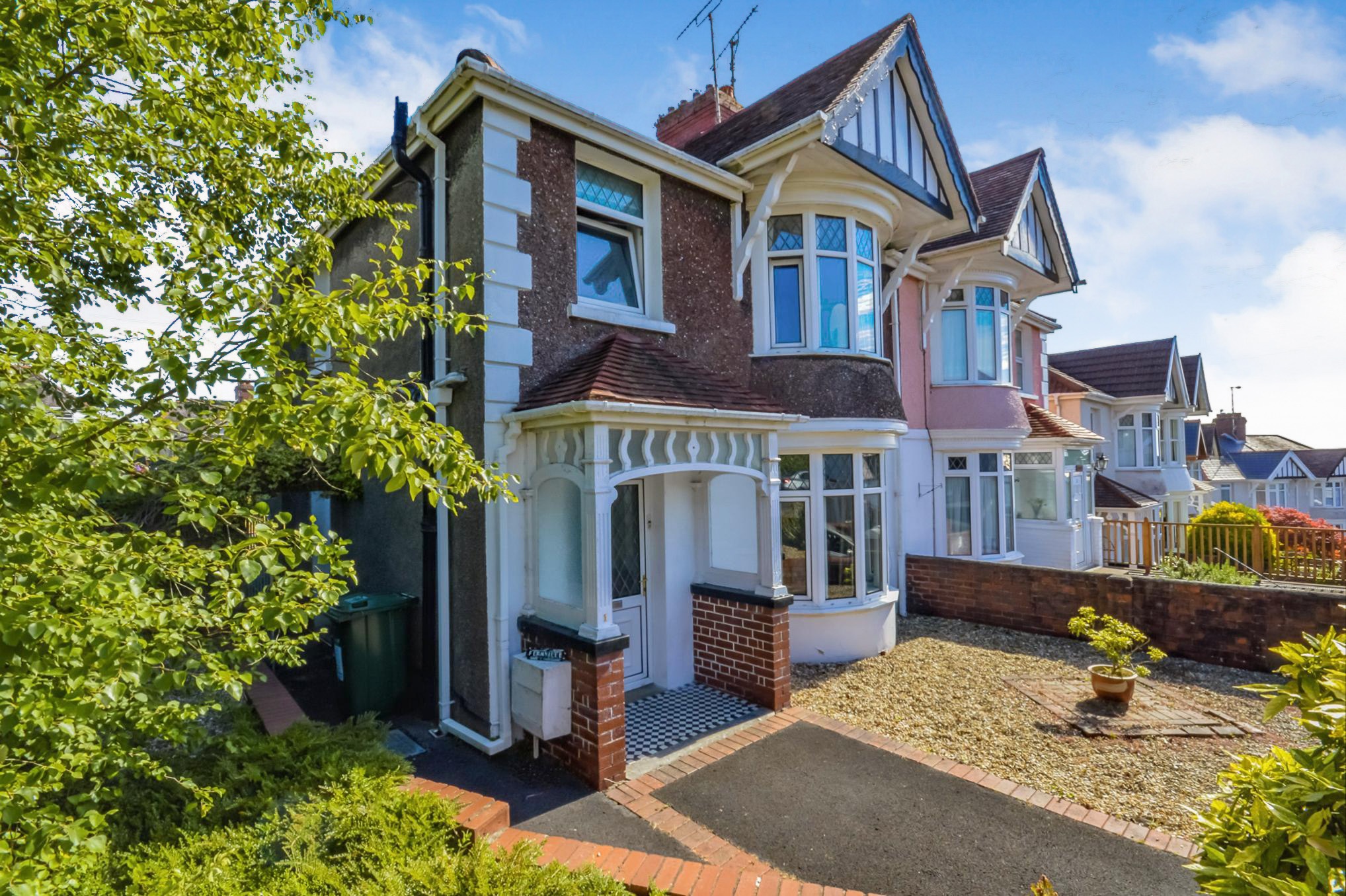 3 bedroom semidetached house for sale in Courtney Road, Llanelli, SA15 3LB