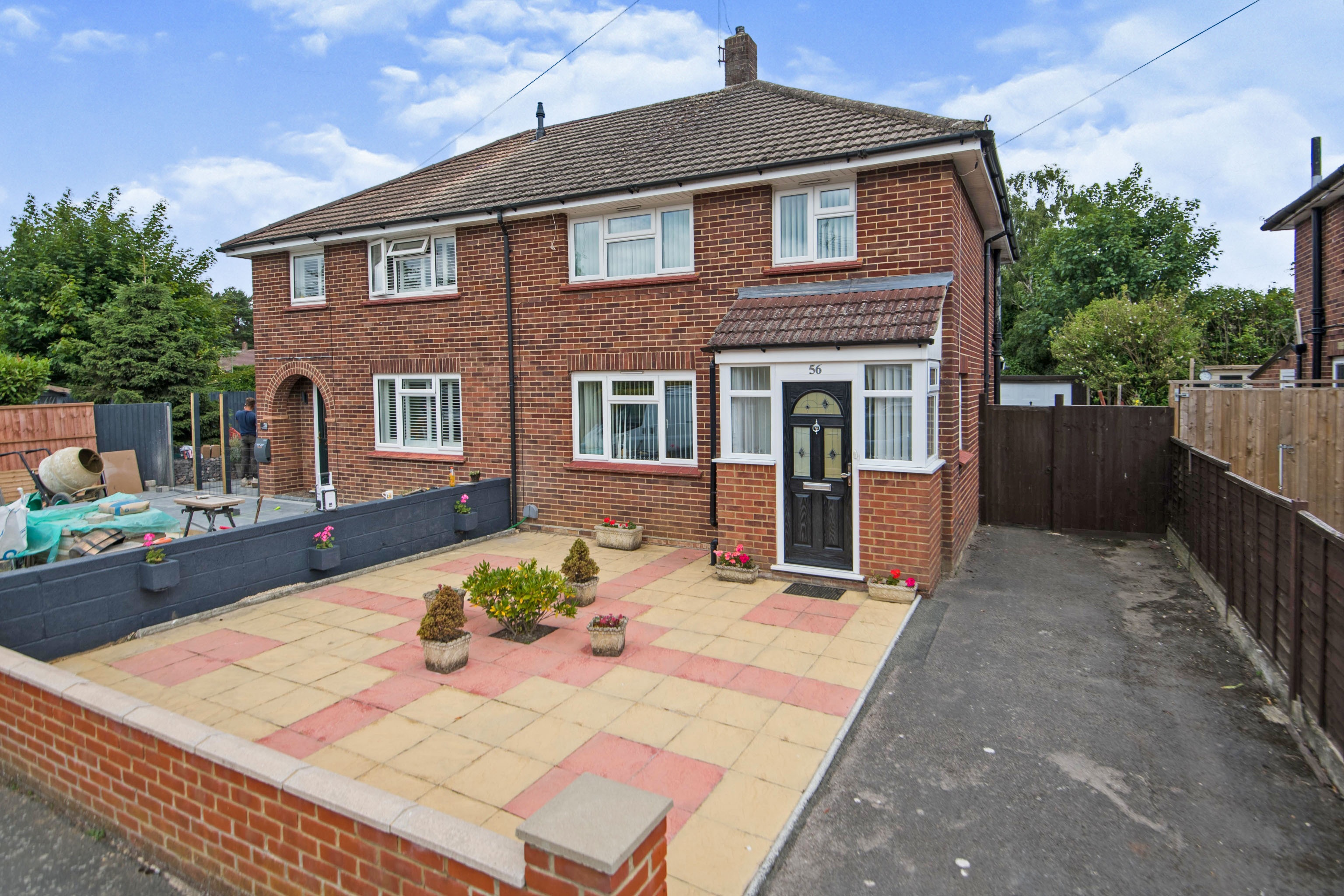 3 Bedroom Semi Detached House For Sale In Star Post Road Camberley