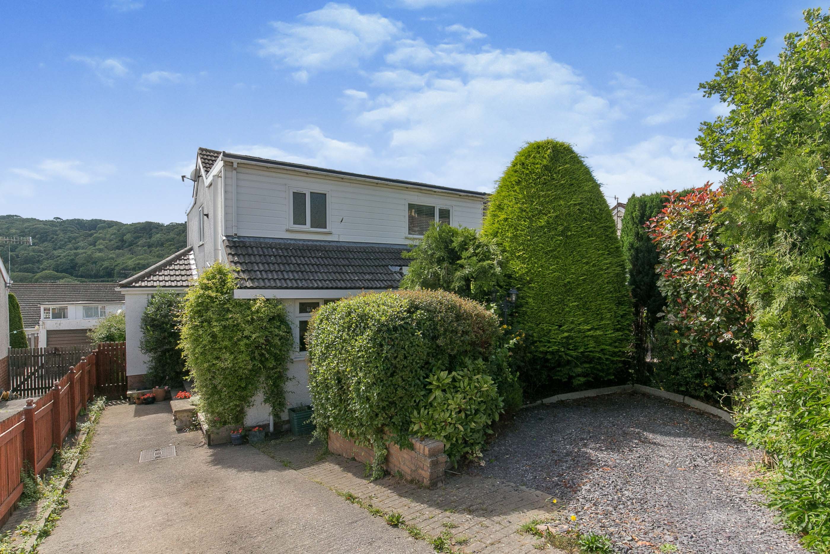 3 bedroom semidetached house for sale in Bodnant Road, Rhos On Sea