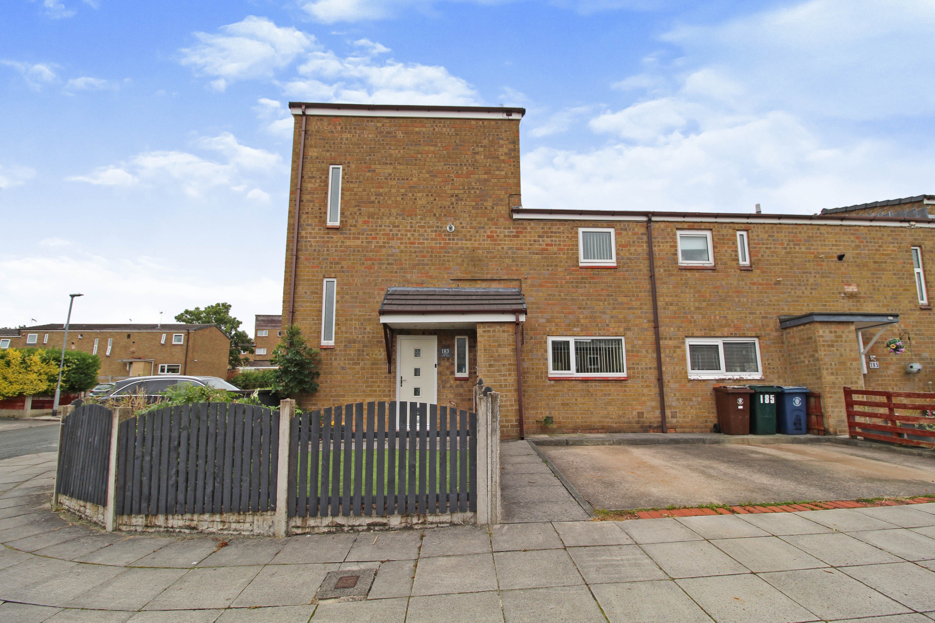 4 bedroom end of terrace house for sale in Inglewhite, Skelmersdale
