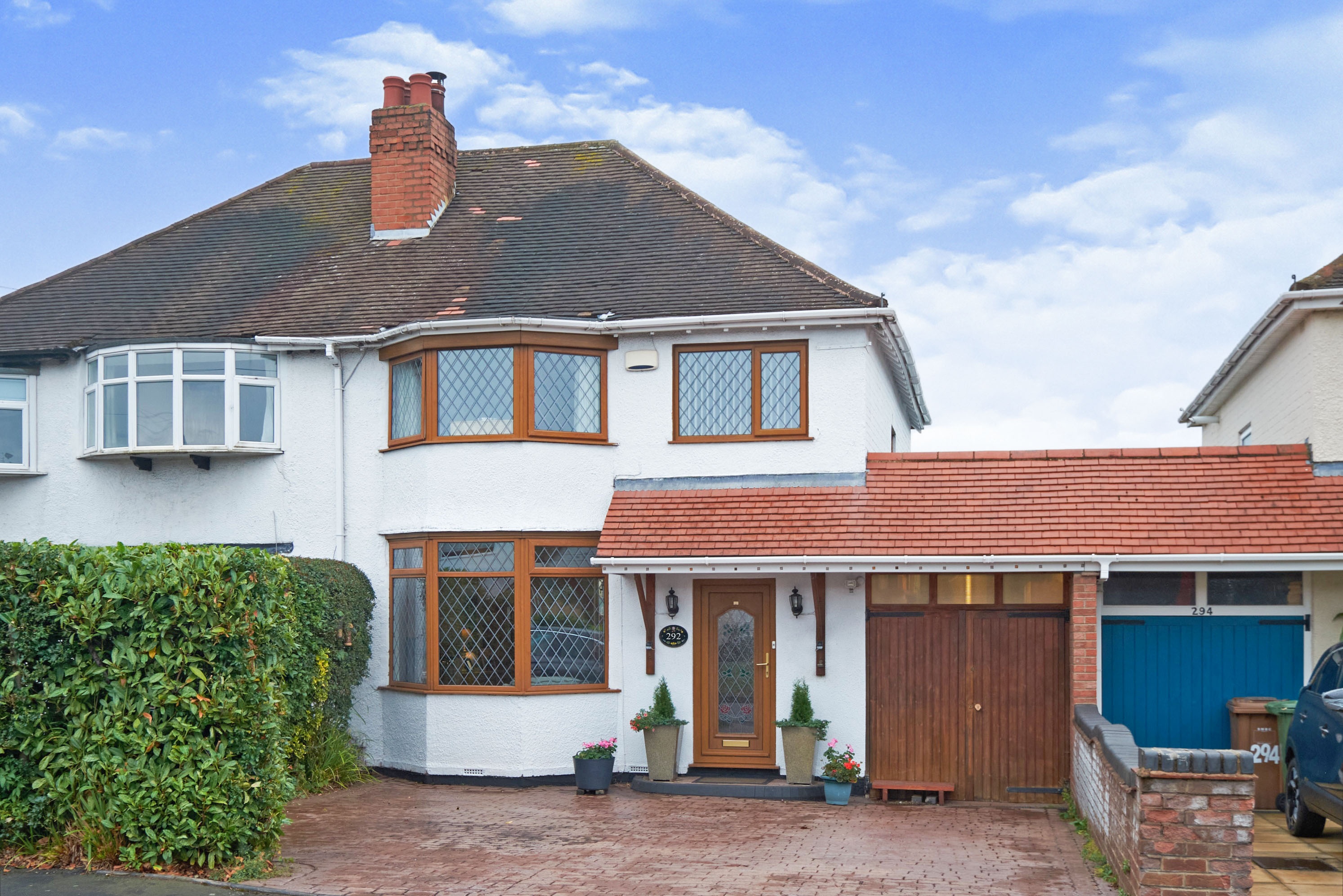 3 bedroom semidetached house for sale in Prince Of Wales Lane