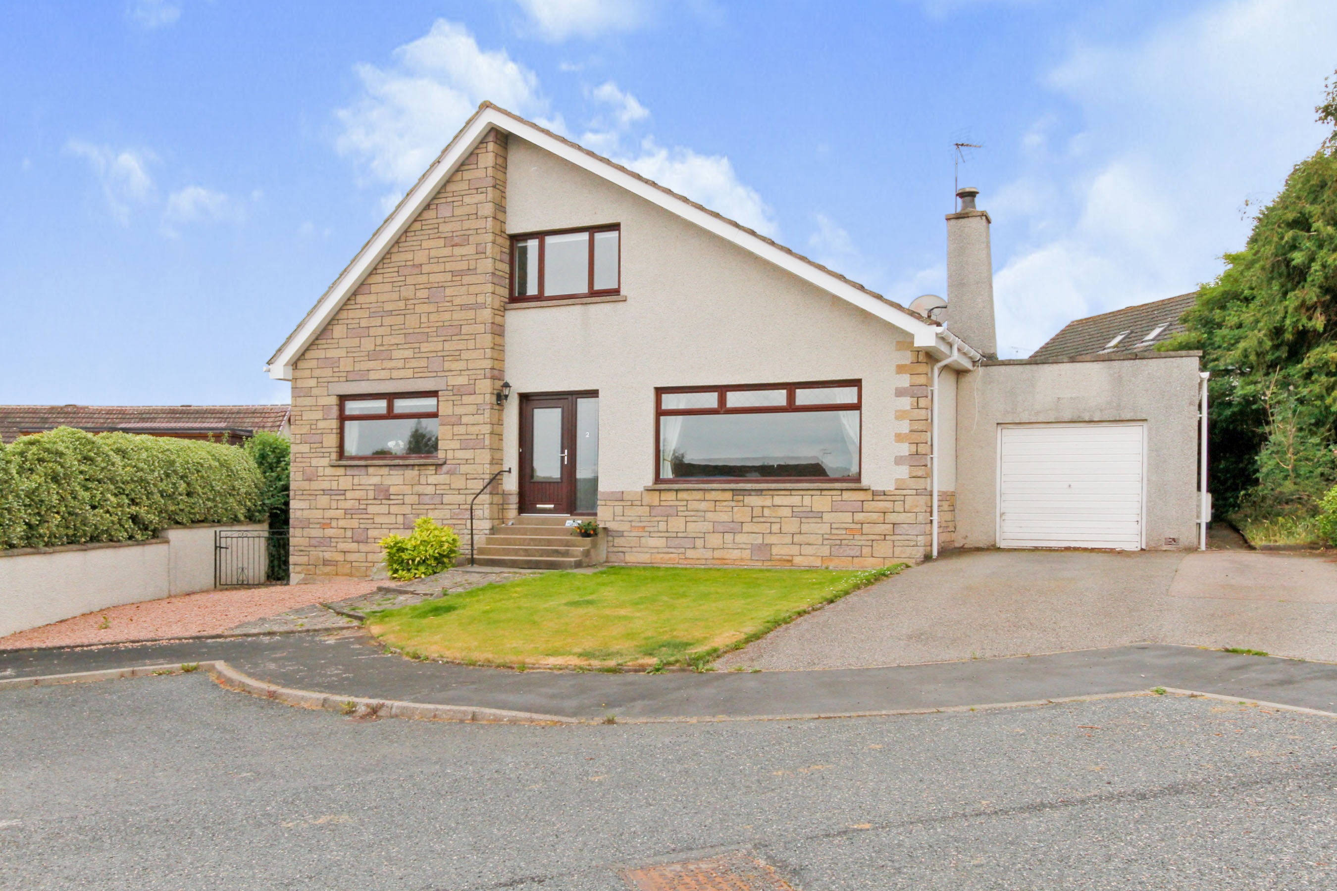 5 bedroom detached house for sale in Ladywell Road, Inverurie, AB51 0UG