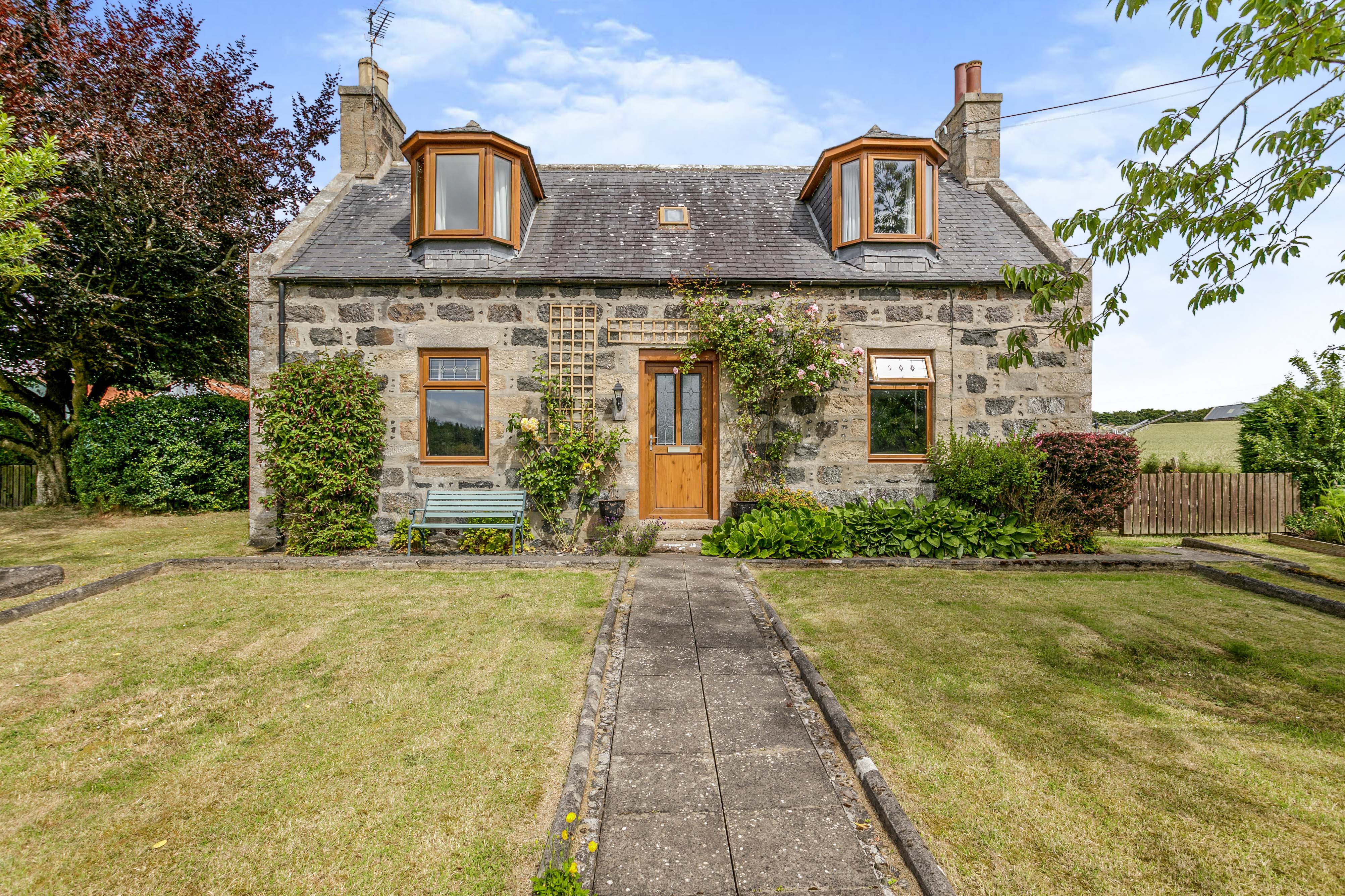 3 bedroom cottage for sale in Tarves, Ellon, AB41 7NU