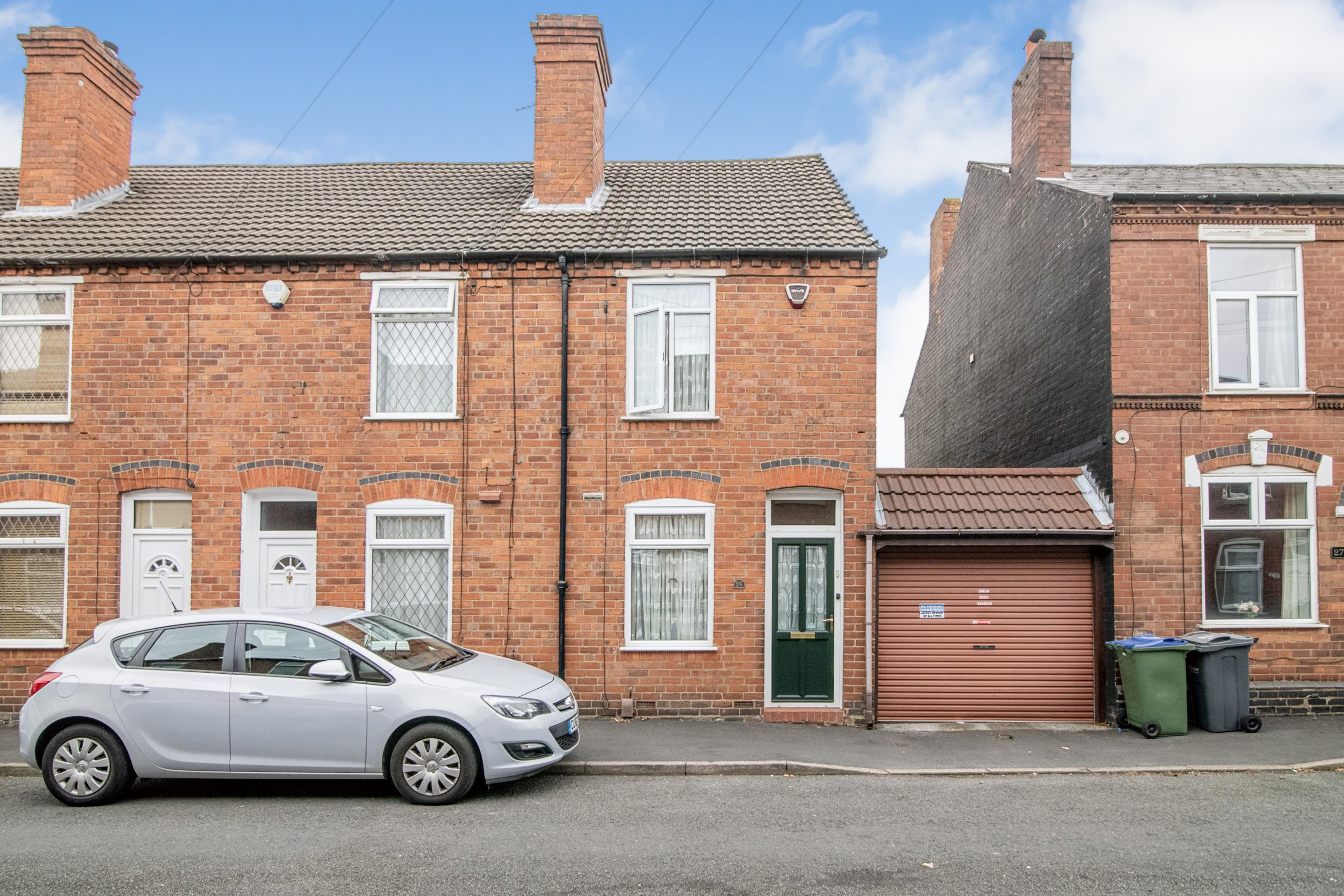 2 bedroom end of terrace house for sale in John Street, Rowley Regis