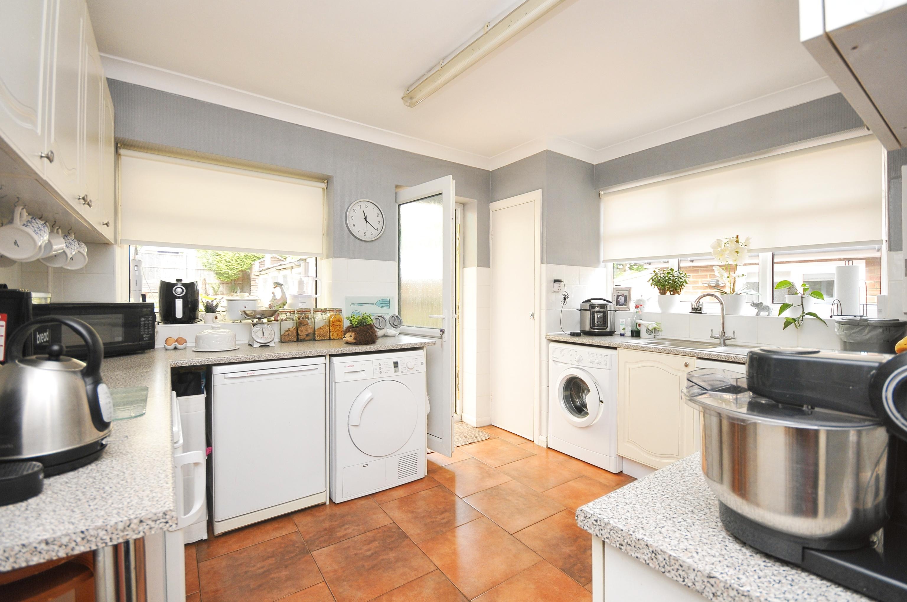 3 bedroom semi-detached bungalow for sale in Chelsfield Lane, Orpington