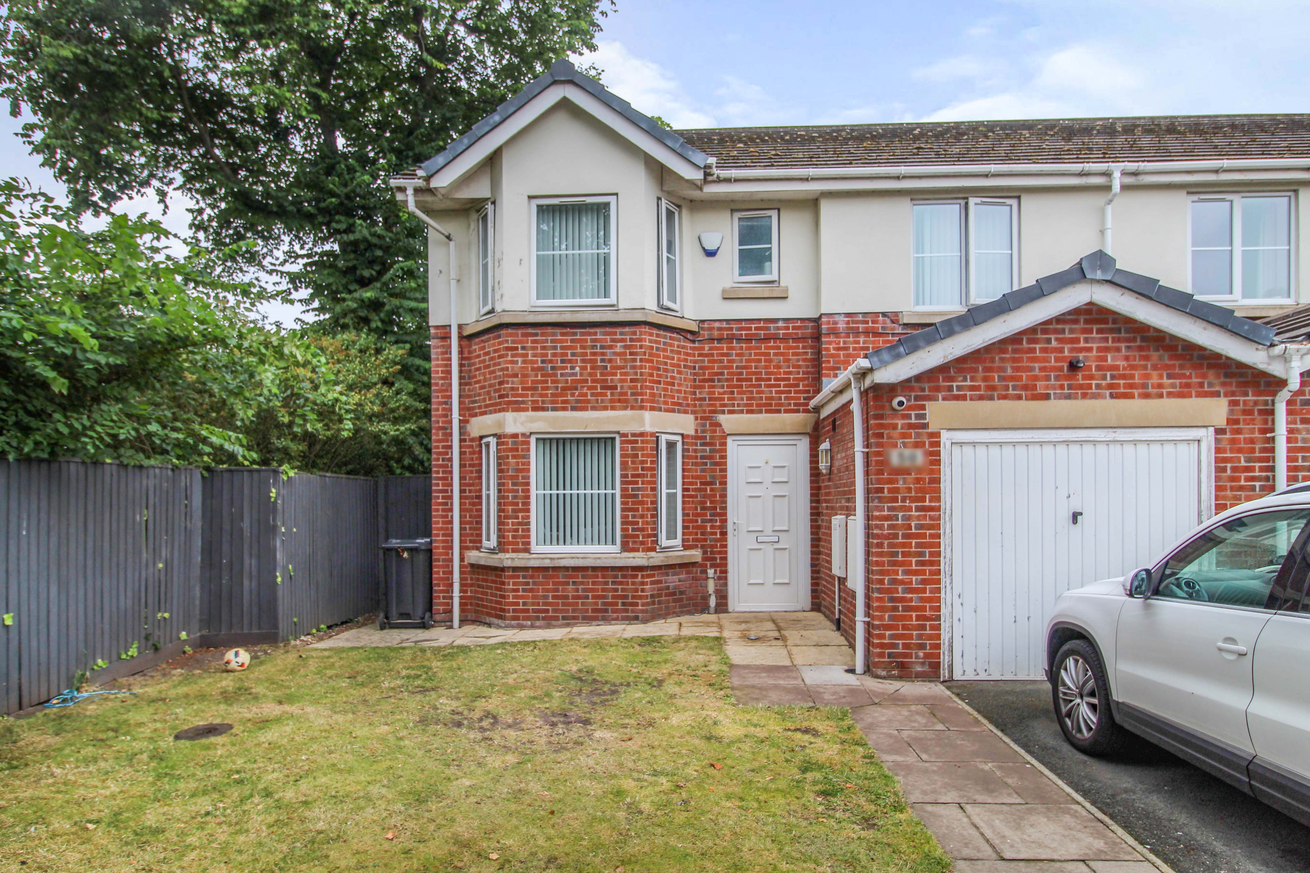 4 bedroom semidetached house for sale in St. Lukes Road, Liverpool