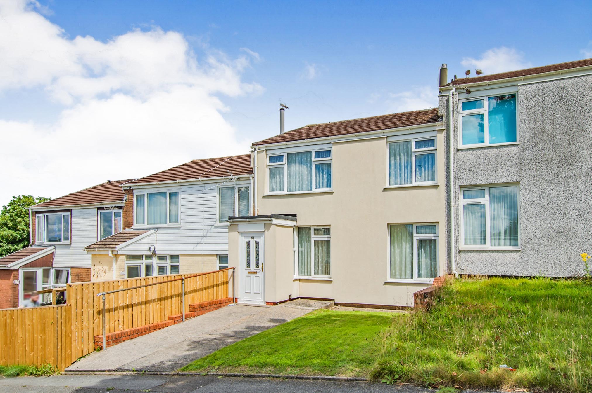 3 bedroom terraced house for sale in Bron Y Dre, Carmarthen, SA31 2DX