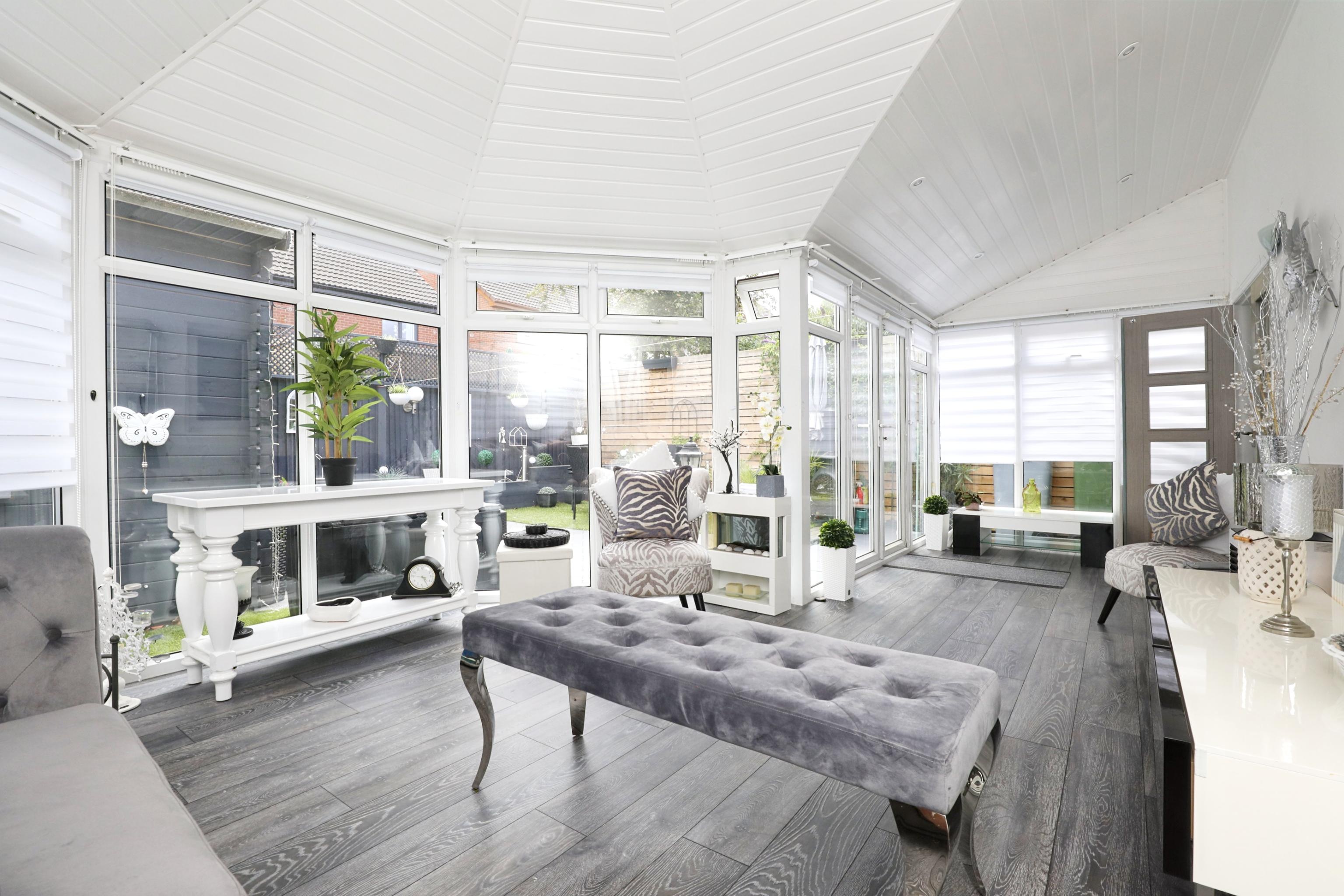 4 bedroom detached house for sale in Middleton Road, Clipstone Village