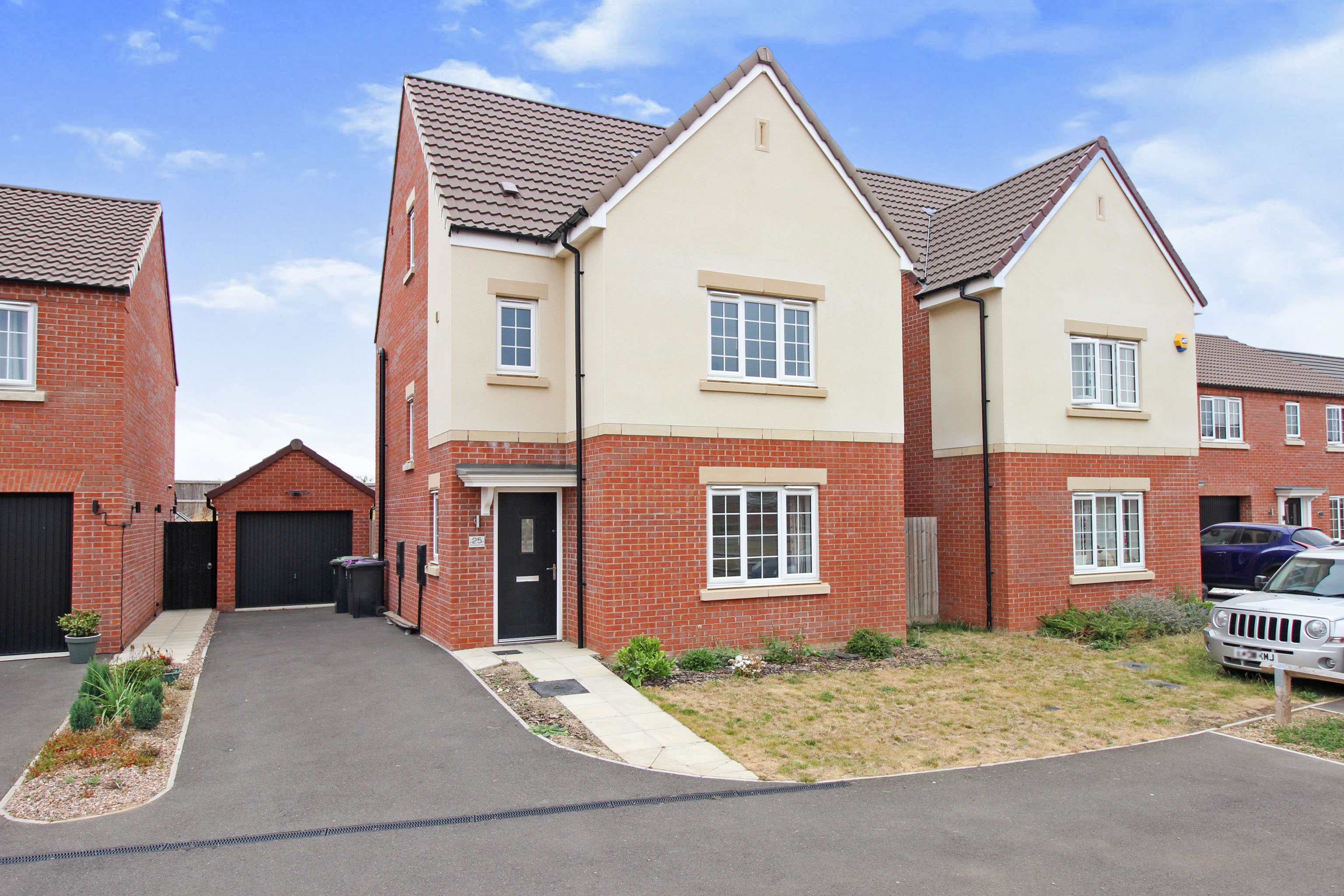 4 bedroom detached house for sale in Brocklebank Way, Holdingham